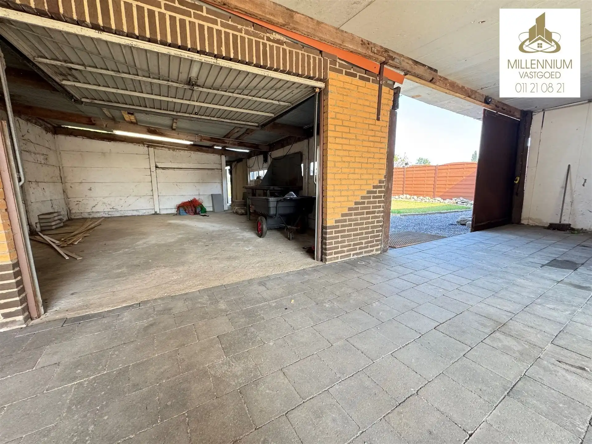 Ruime 4-Slaapkamerwoning en 2 Badkamers in Diepenbeek foto 25