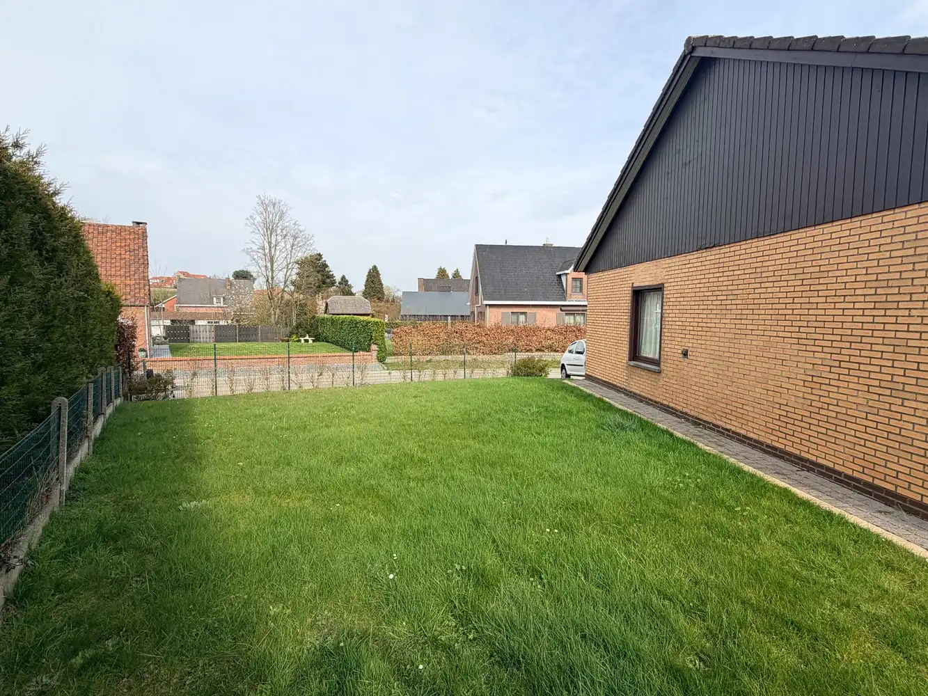 Charmante bungalow met 3 slaapkamers en renovatiepotentieel in het rustige Leefdaal (Bertem) foto 17