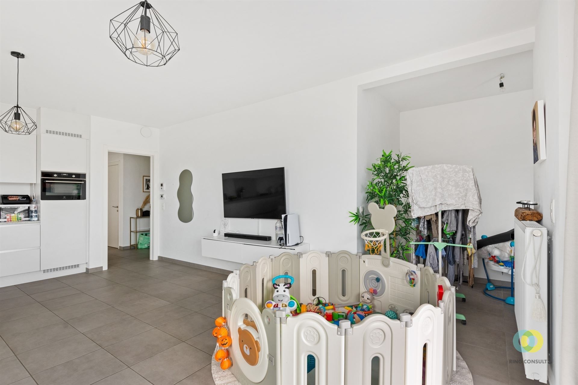 ** IN OPTIE ** Modern appartement met binnenstaanplaats foto 7