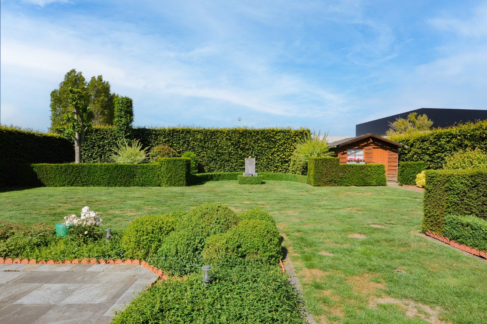 Instapklare villa te koop in residentiële wijk nabij centrum Jabbeke foto 15