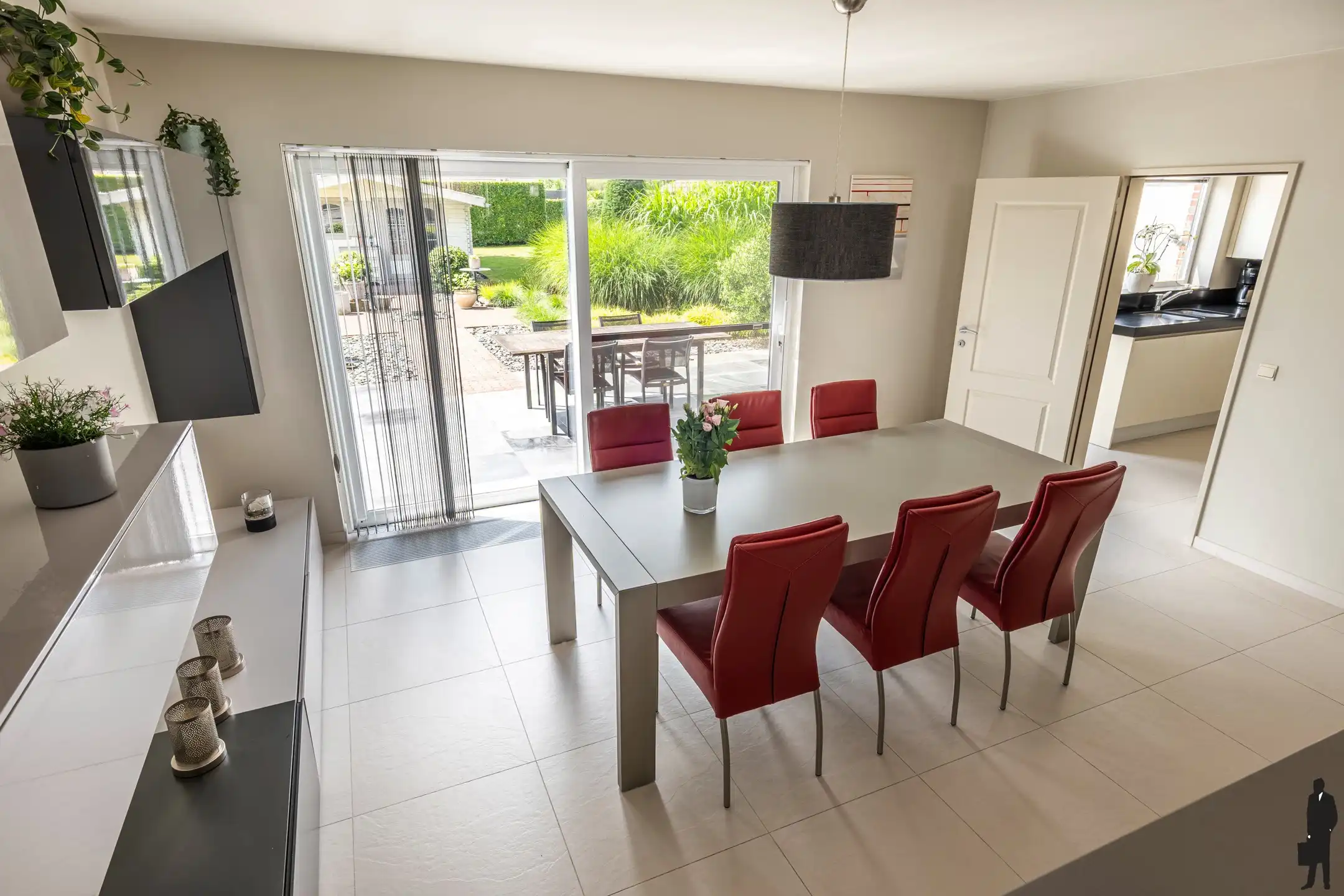 Instapklare woning met ruime tuin in Hoogstraten. foto 14