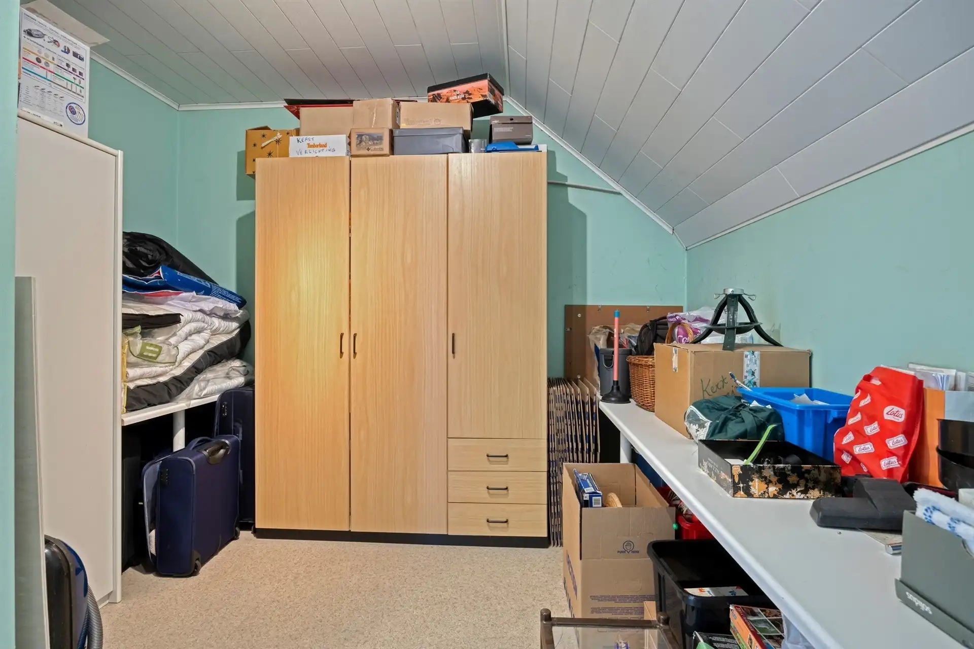 Villa in doodlopende straat foto 18