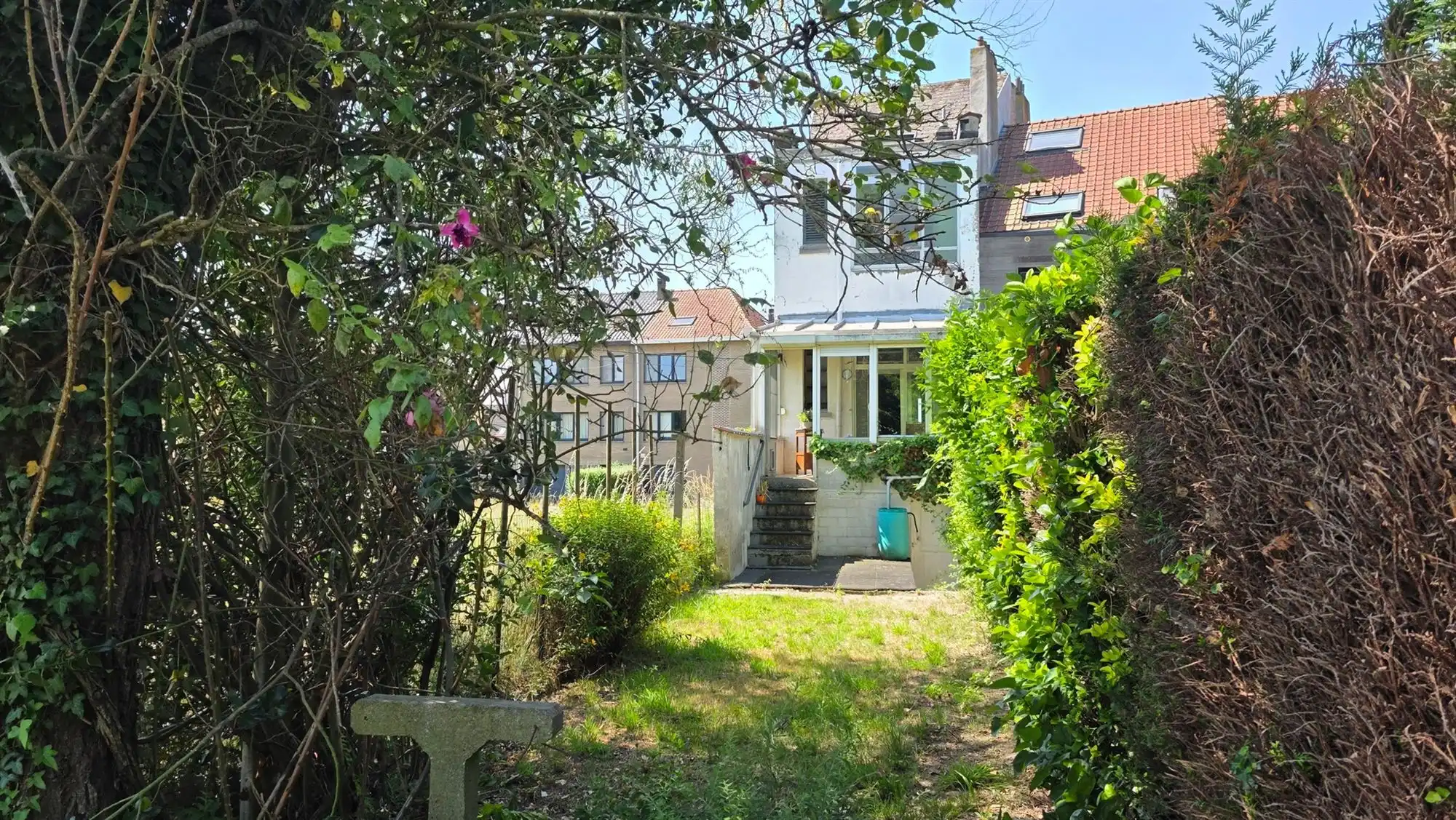 Te renoveren woonhuis met tal van mogelijkheden foto 29