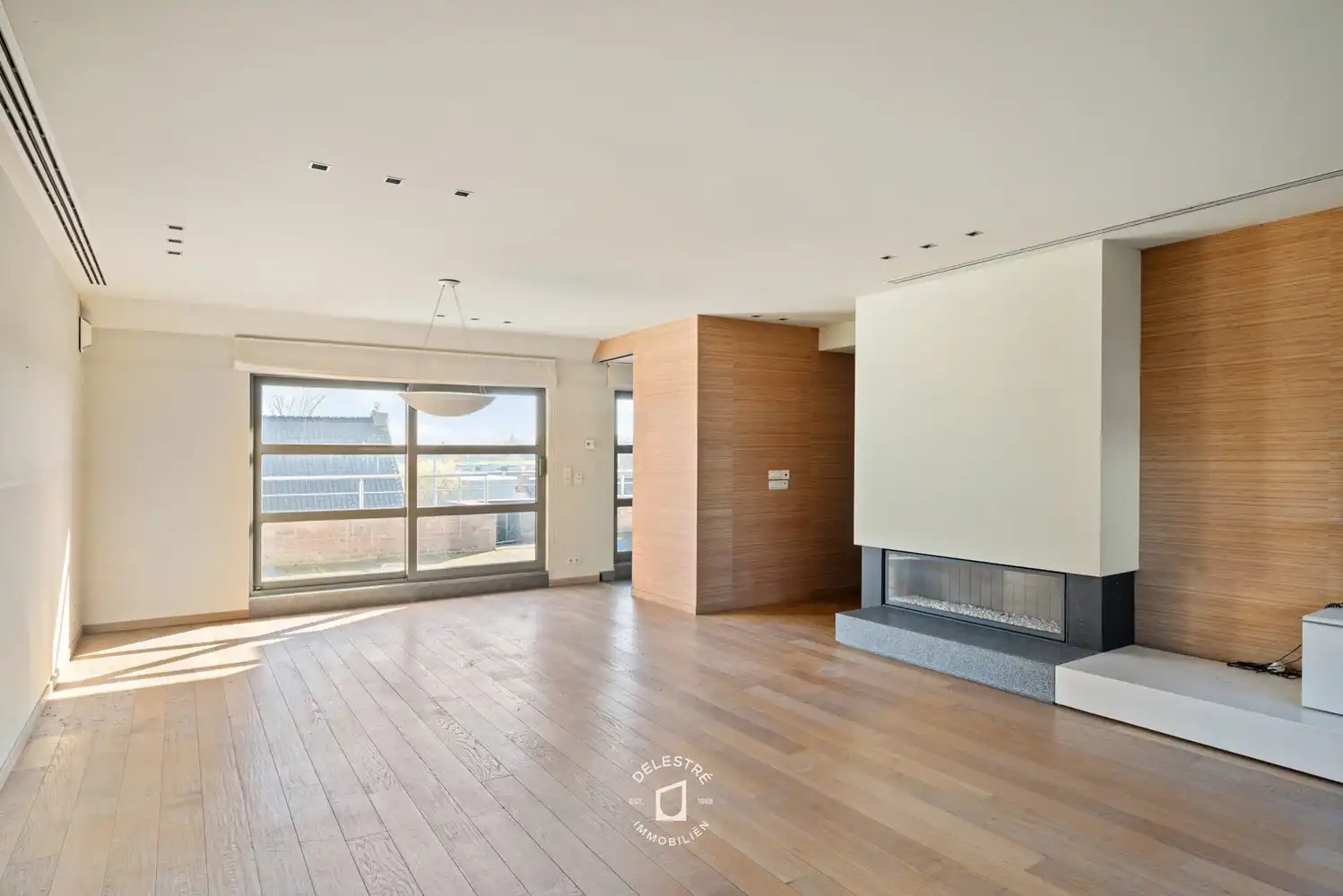 Veelzijdig investeringspand met 3 APP., MAGAZIJN, STAANPLAATSEN EN HANDELSPAND foto 30