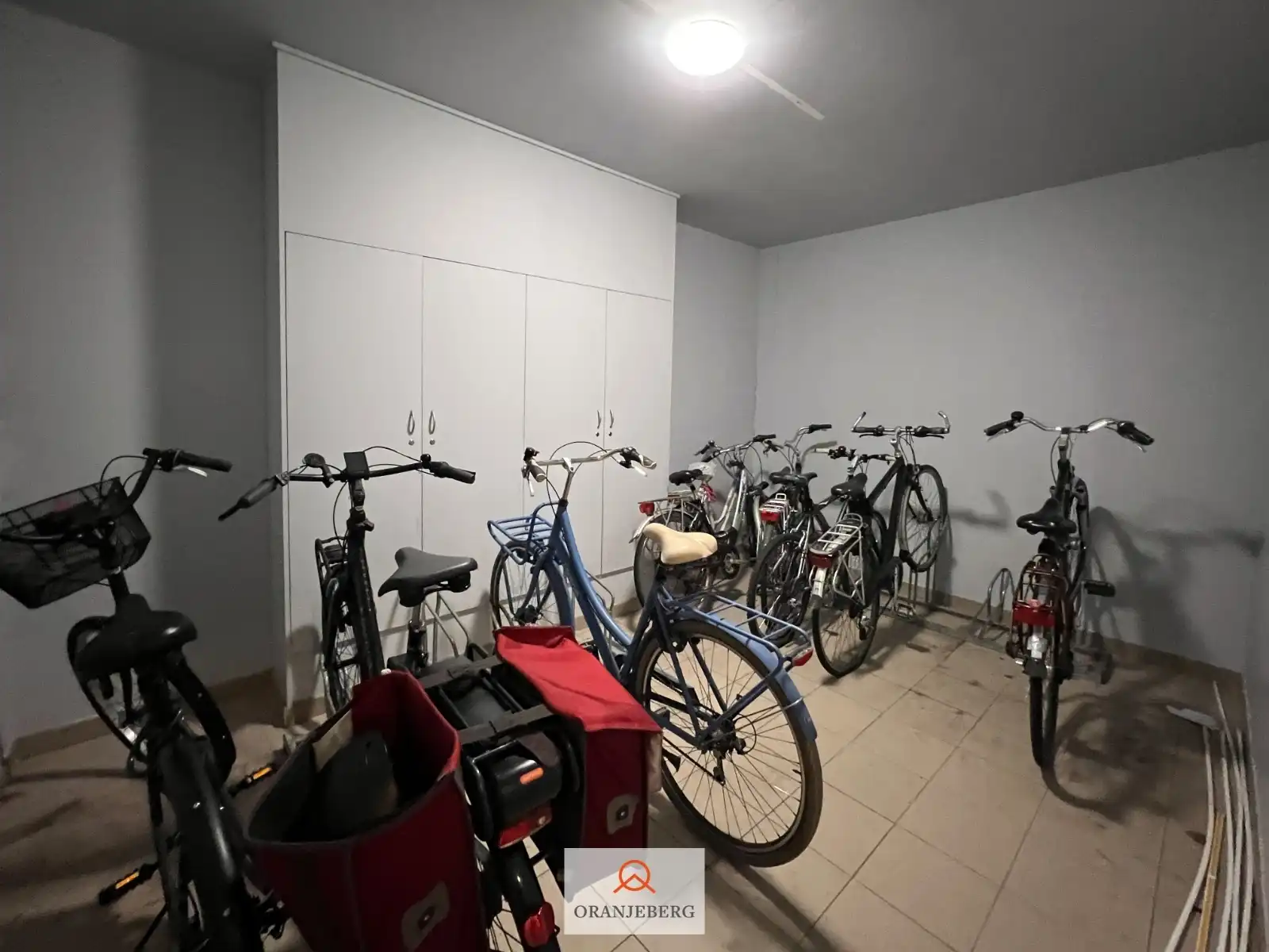 Appartement te huur vlakbij Gent-Sint-Pietersstation foto 16