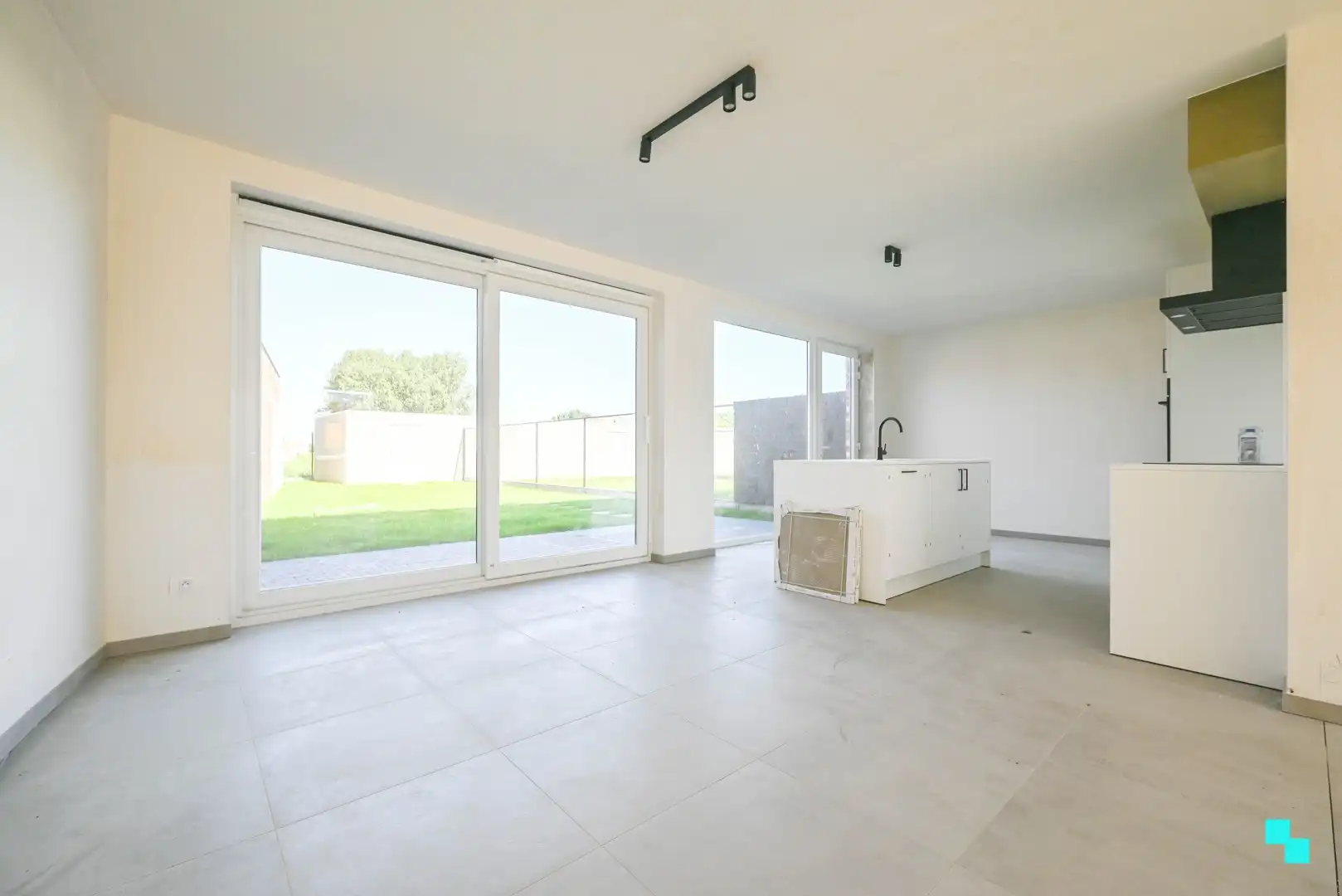 Prachtige nieuwbouwwoning nabij centrum Dentergem foto 5