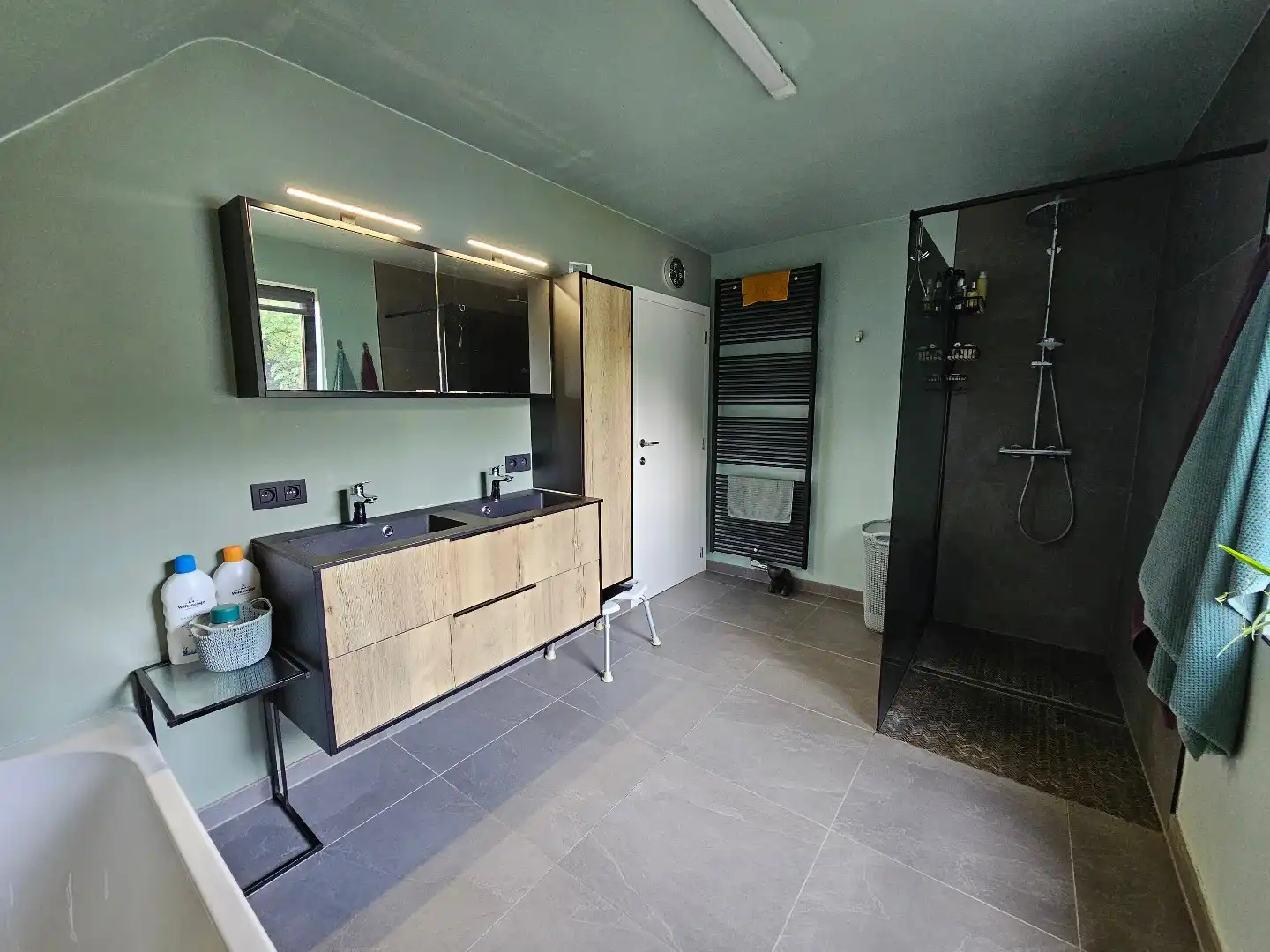 Villa met 4 slaapkamers in groene omgeving. foto 10