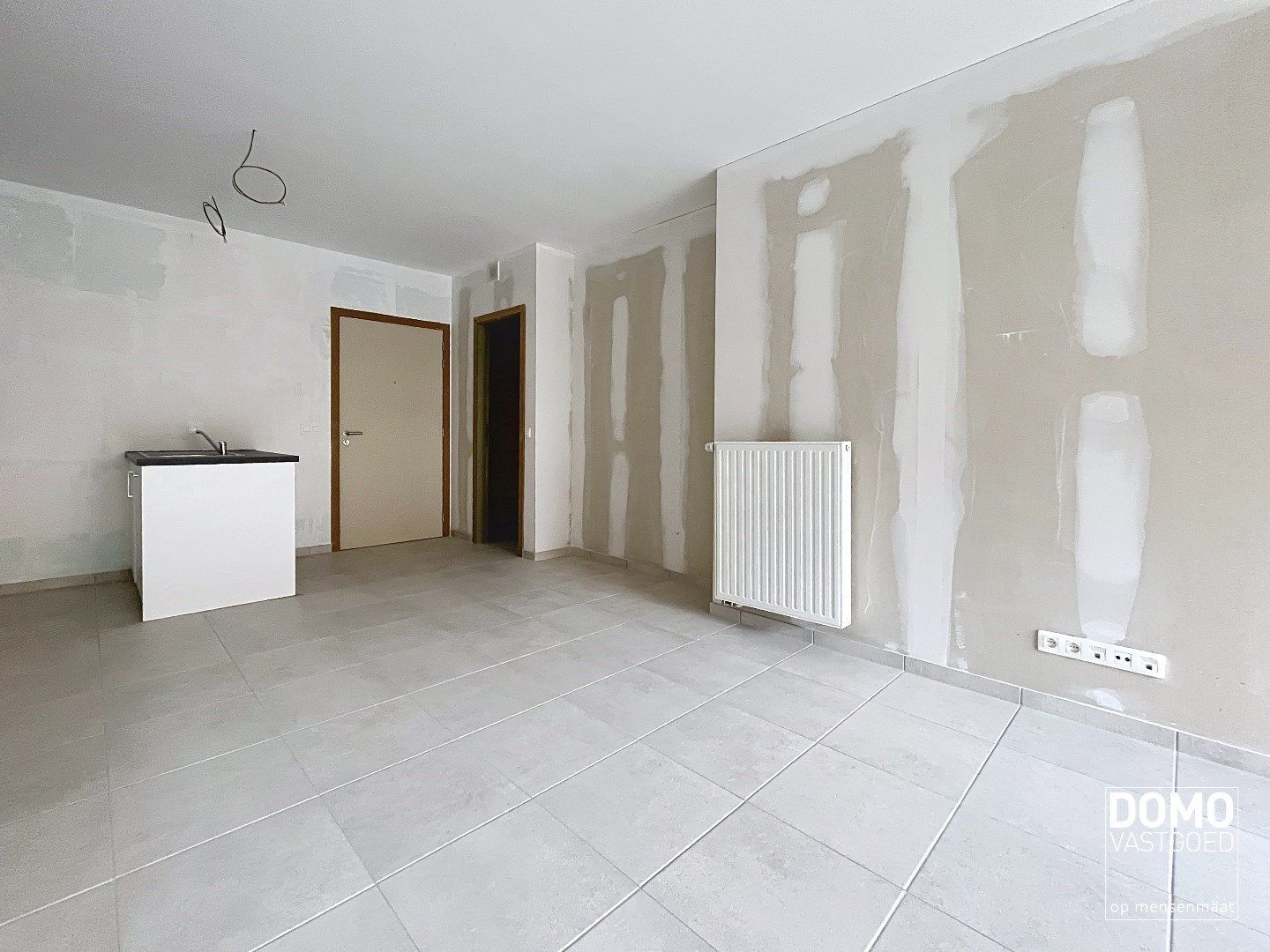 GOED GELEGEN SERVICEFLAT TE HUUR IN CENTRUM HASSELT foto 6