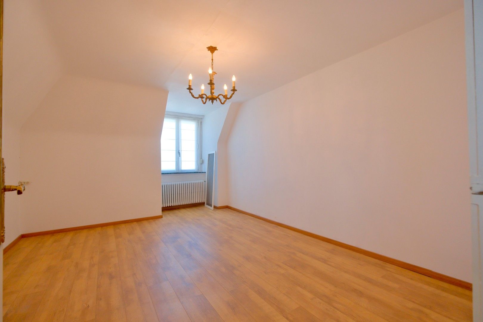 Prachtige villa met 5 slpks, ruime tuin (1.198m²) en EPC-label B foto 17