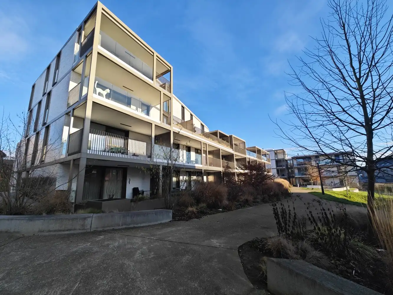 PRACHTIG PENTHOUSE MET 3 SLPKS, ONDERGR. PARKEERPL. EN KELDERBERGING IN HET CENTRUM foto 31