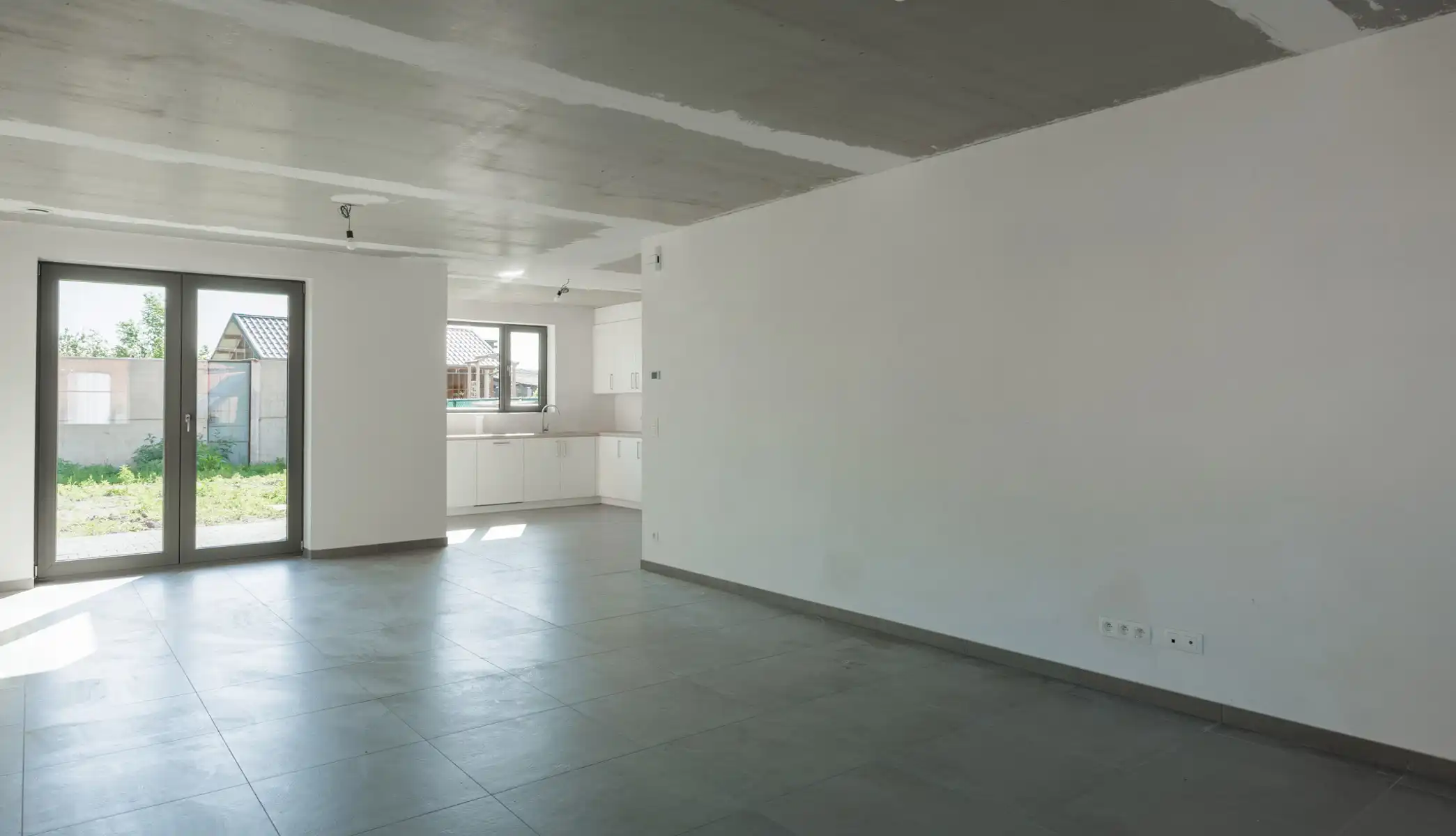 Ruime energiezuinige nieuwbouwwoning (Rechts) foto 2