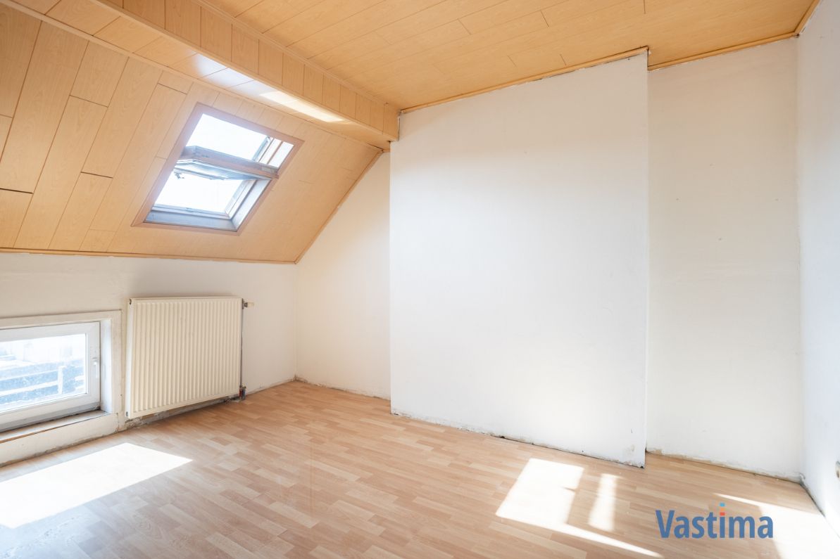 Ruime woning met 4 slaapkamers en buitenruimte centrum Aalst foto 18