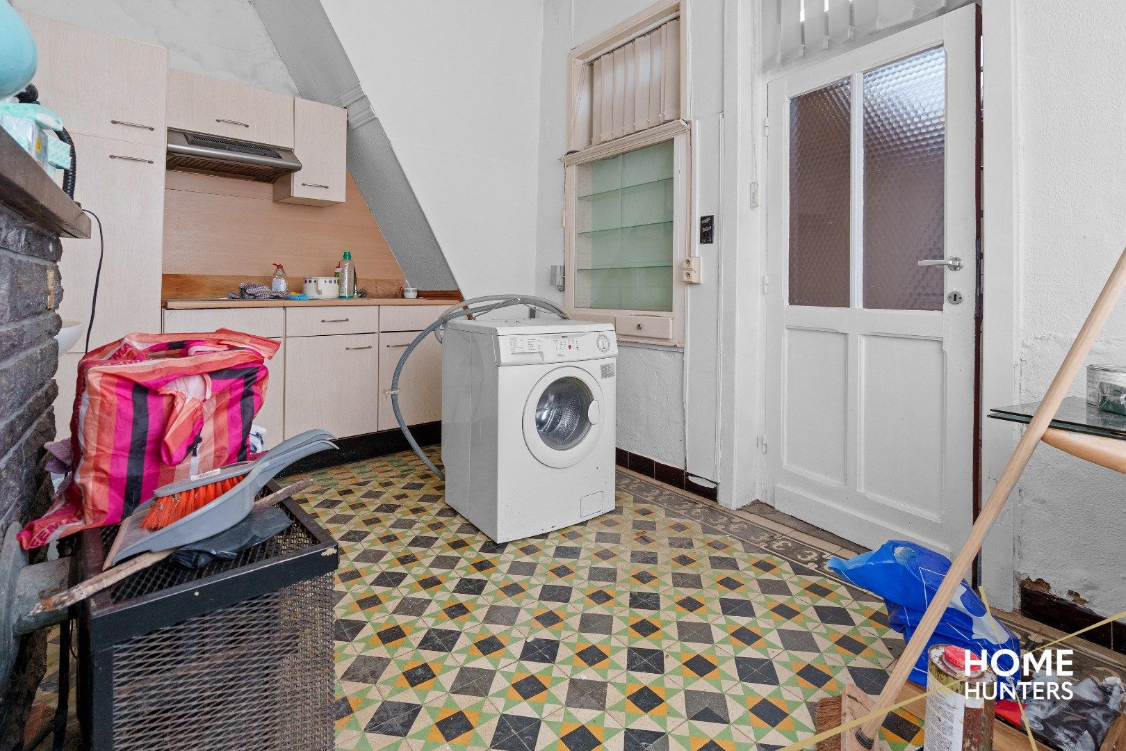 Te renoveren woning in het historische stadscentrum van Ieper foto 8