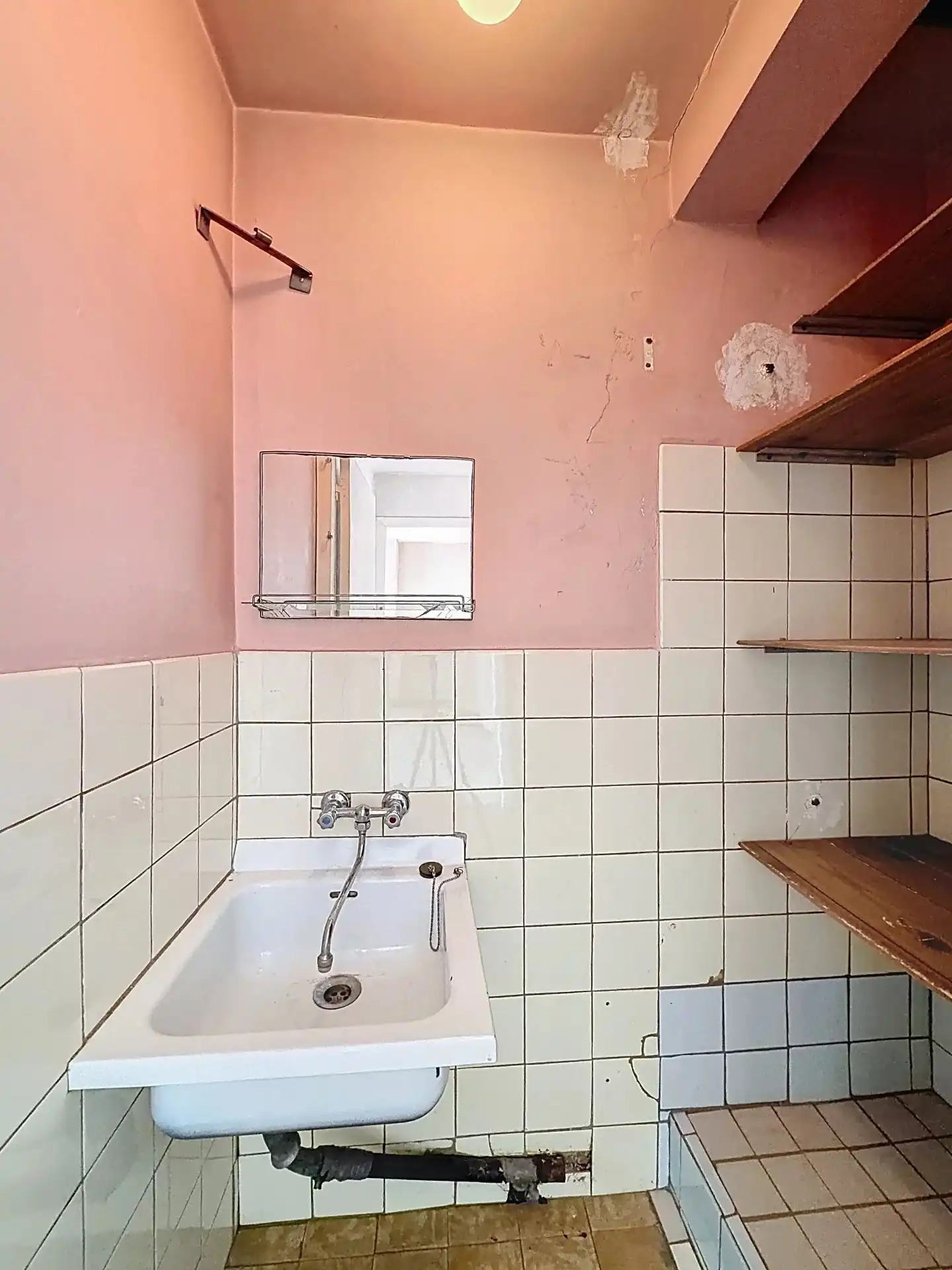 Halfopen bebouwing met 3 slaapkamers en een ruime tuin. foto 19