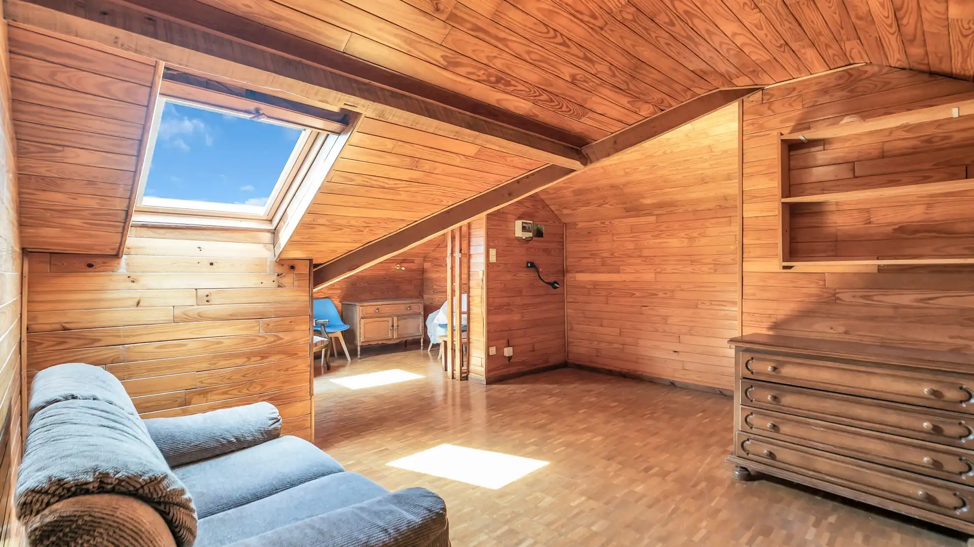 Ruime vrijstaande woning op een prachtig perceel van 746 m² in Rekem foto 20