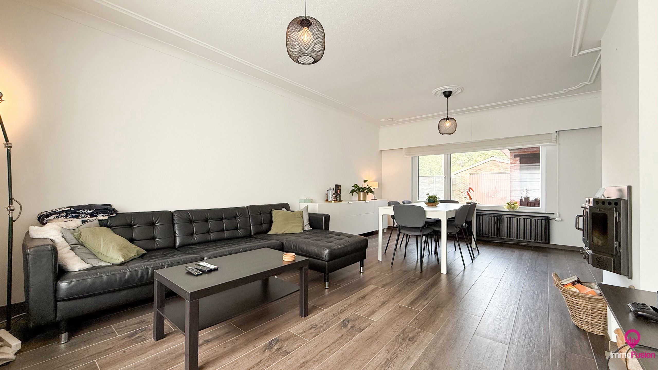 Instapklare woning met charme, 3slpk en grote tuin! foto 3