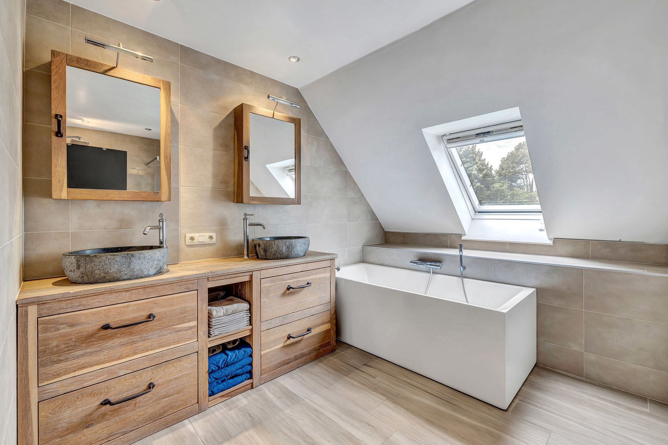 Instapklare villa in Erembodegem met hoogwaardige afwerking foto 17