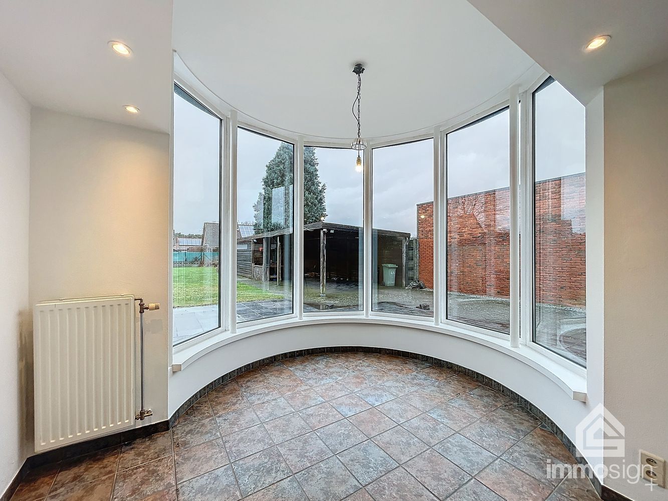 Instapklare woning met 3 slaapkamers en ruime zolder in het gezellige Kaulille (Bocholt)! foto 3