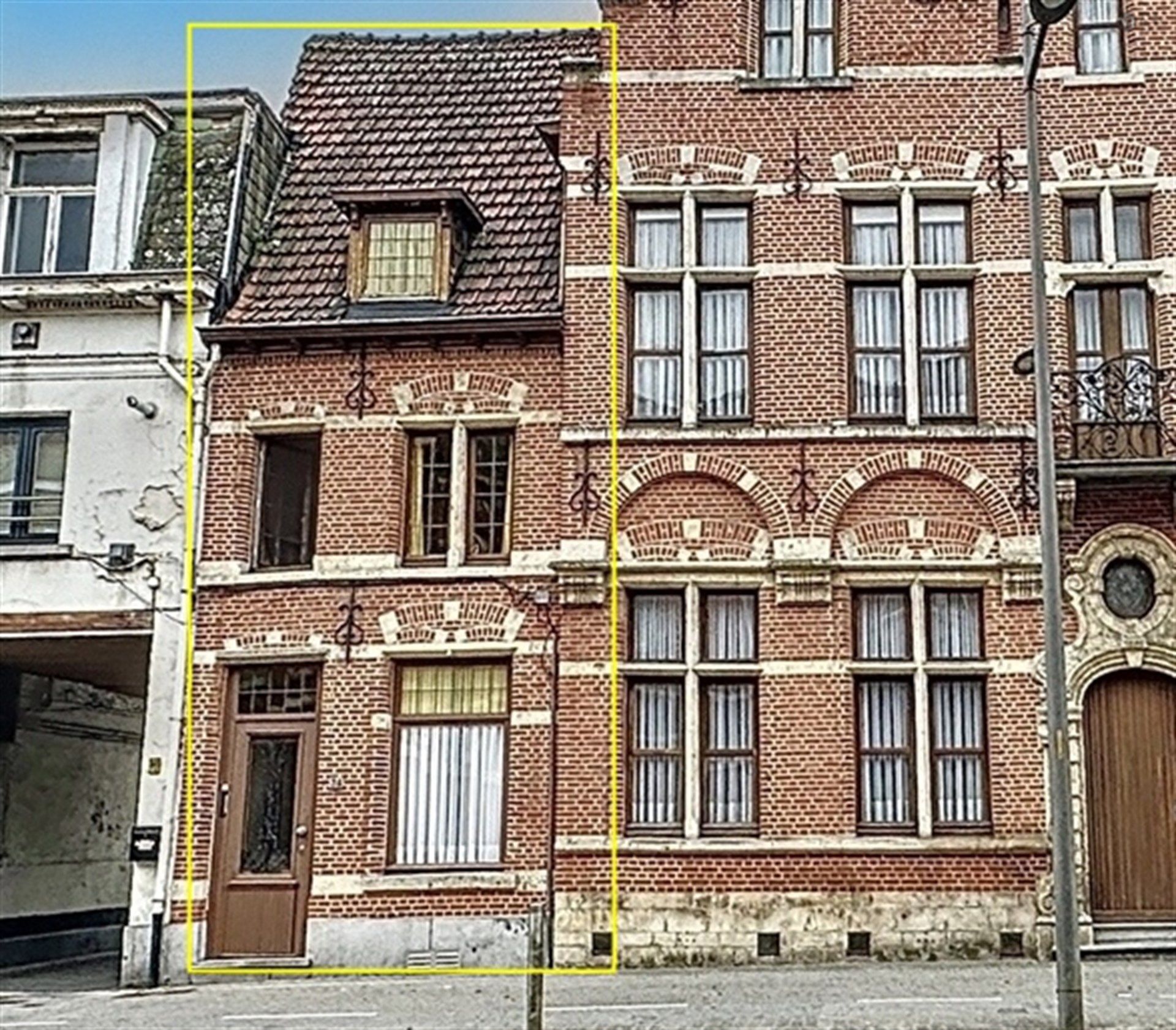 Herenhuis met tuin en aanpalende woning  foto 19