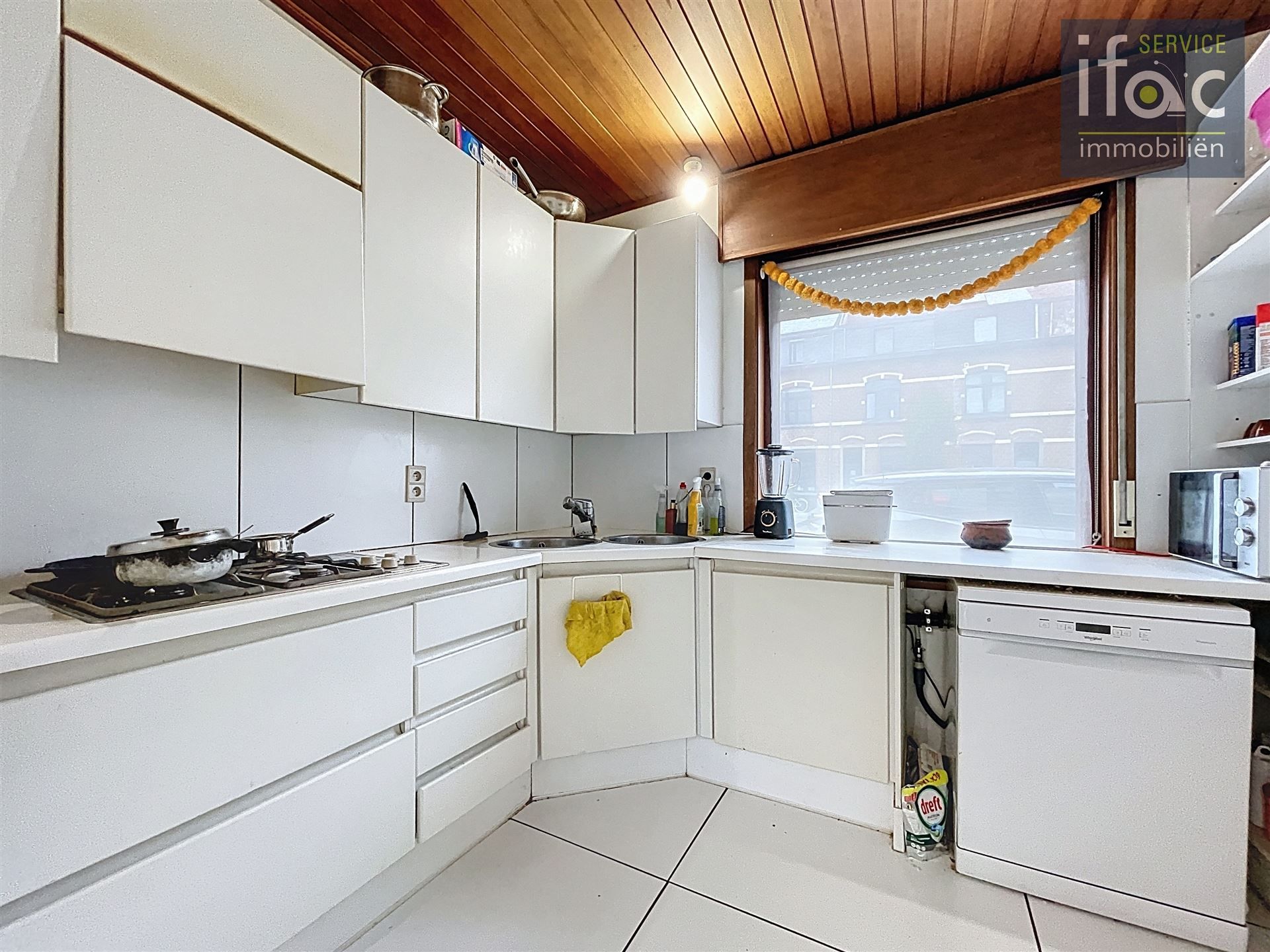 Rijwoning met tuin  foto 7