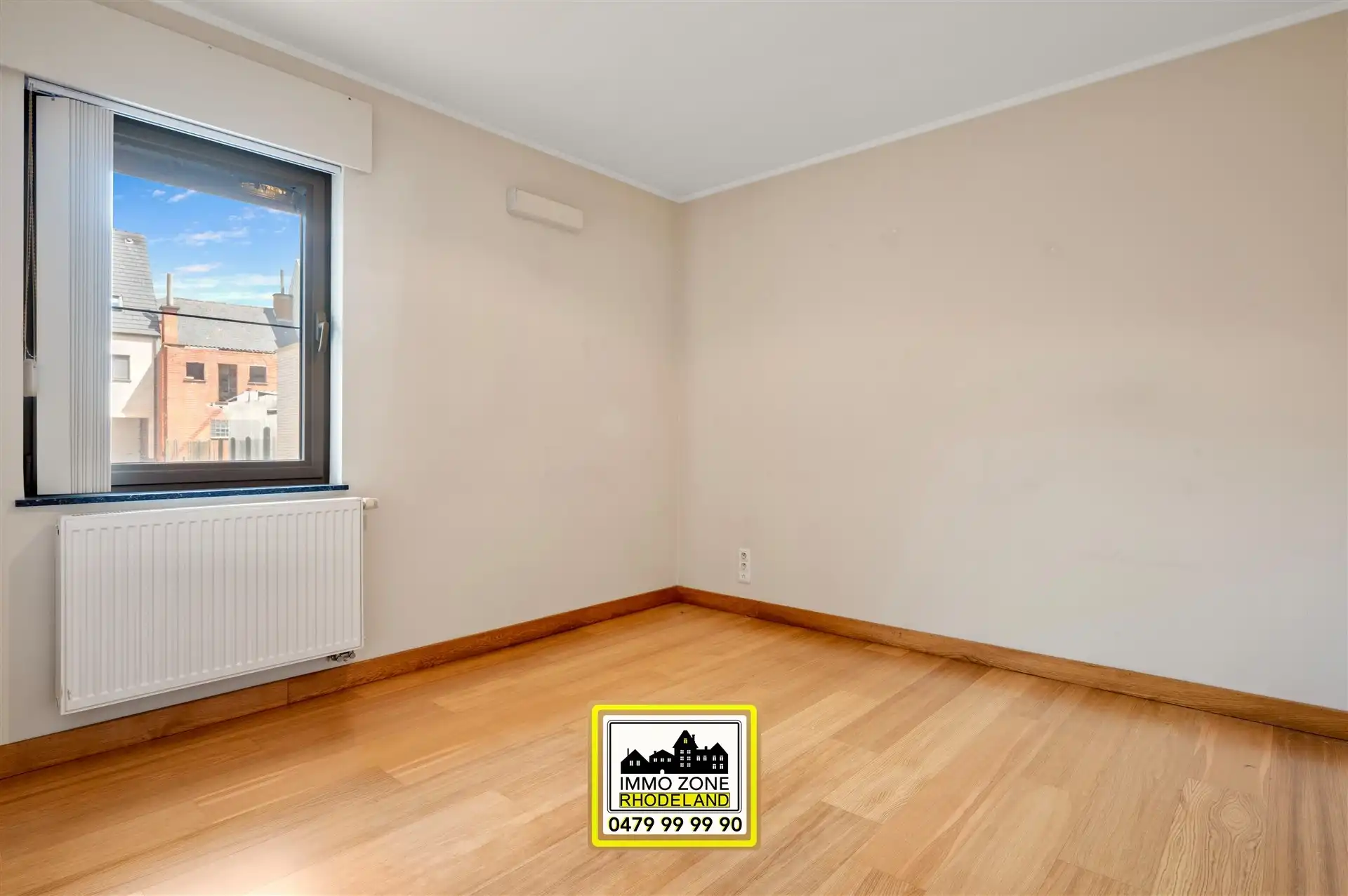 Instapklaar appartement op het mooie marktplein foto 17