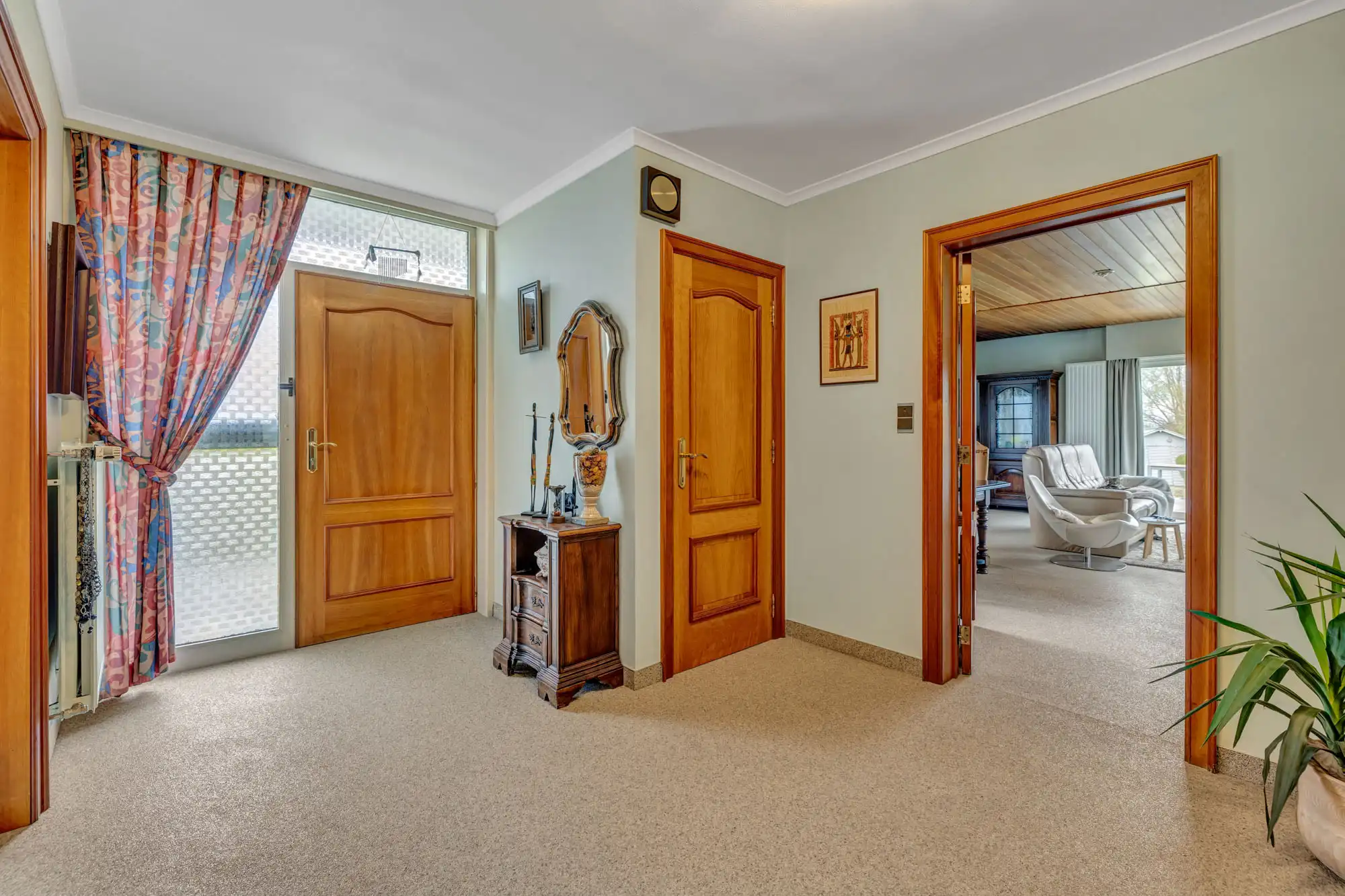 Bungalow met drie slaapkamers in Denderhoutem foto 4