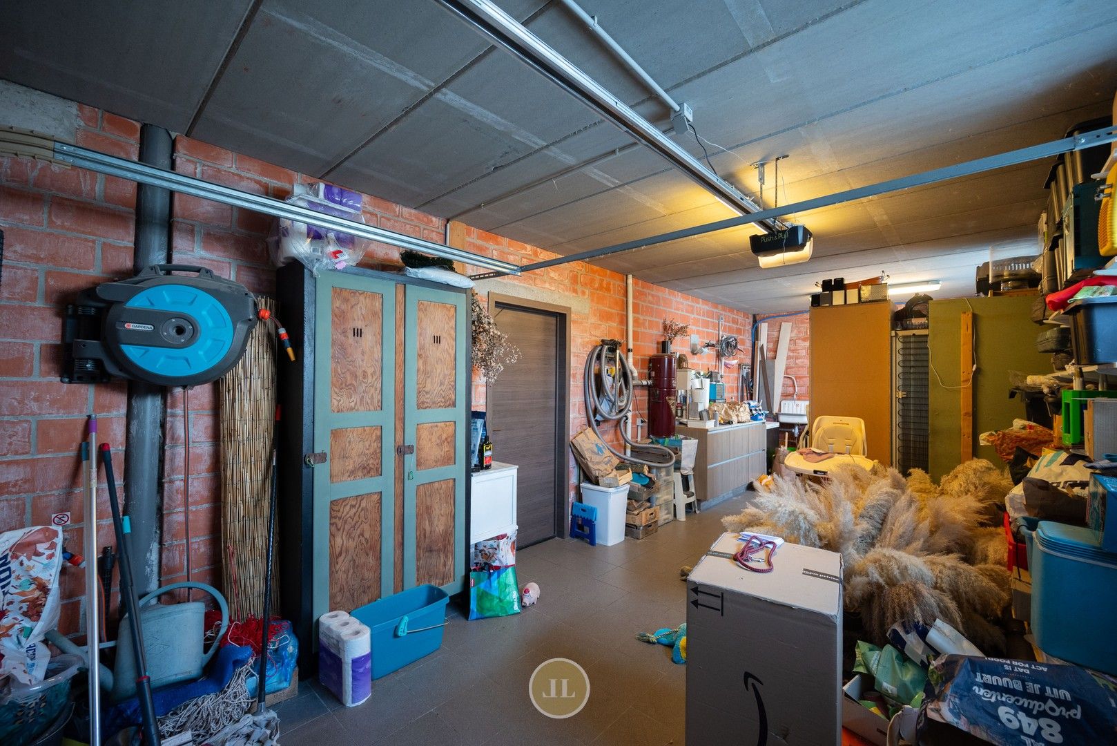 Instapklare villa met 4 slaapkamers op perceel van 1053m². foto 14