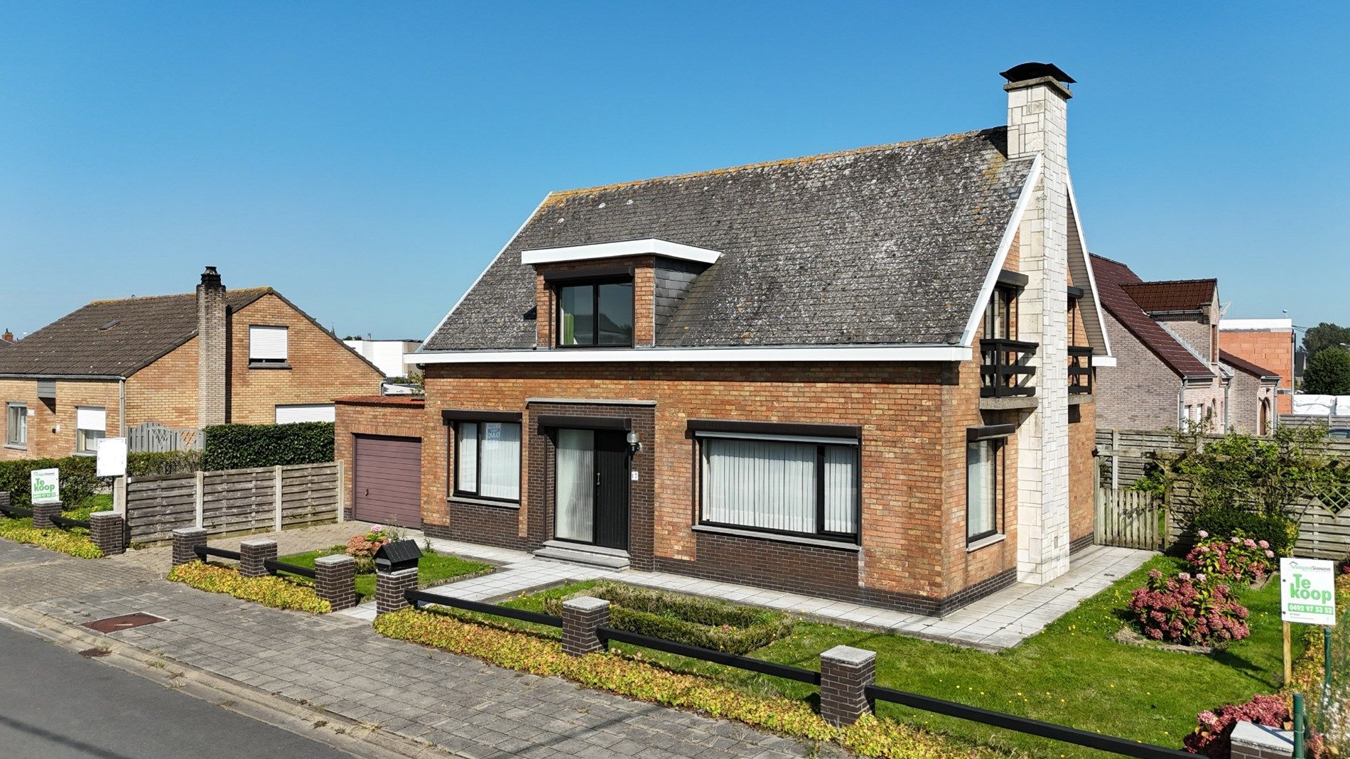 Alleenstaande woning met 4 slaapkamers en garage te Westende  foto 1