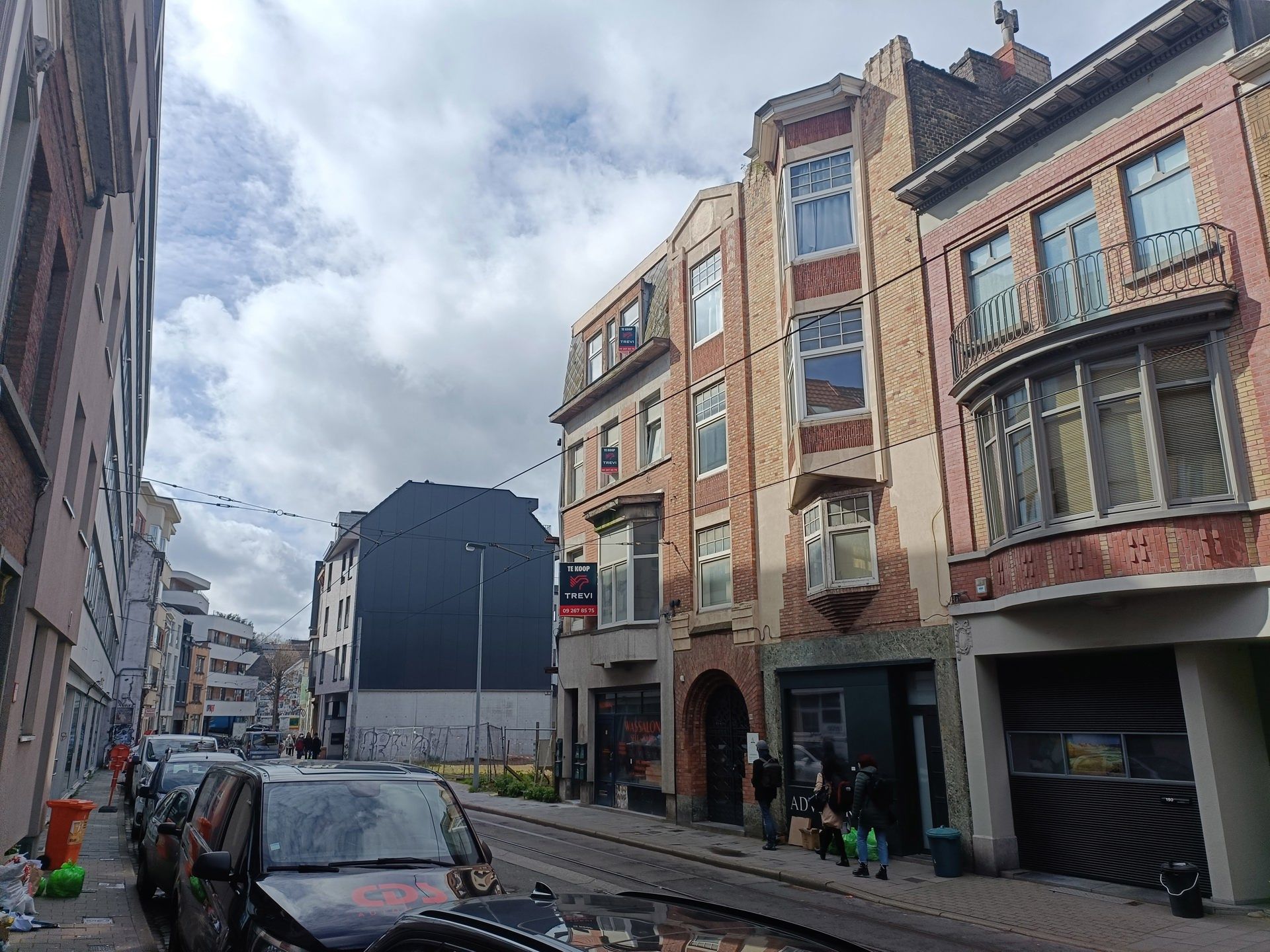 CASCO vernieuwbouwde handelsruimte 115m²  langs tramlijn 1 foto 11