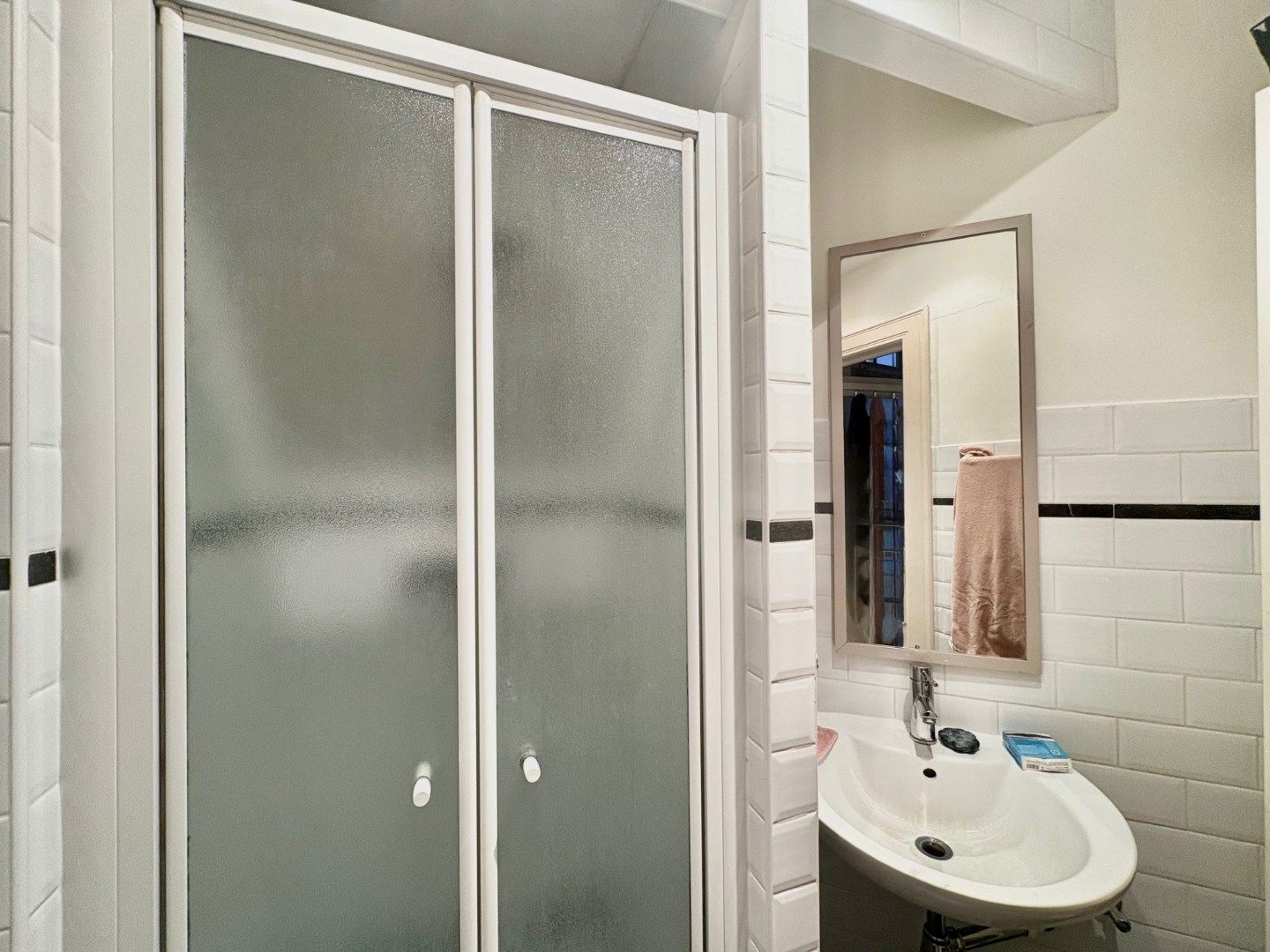 Gezellige studio in een rustige straat vlak bij het centrum foto 5