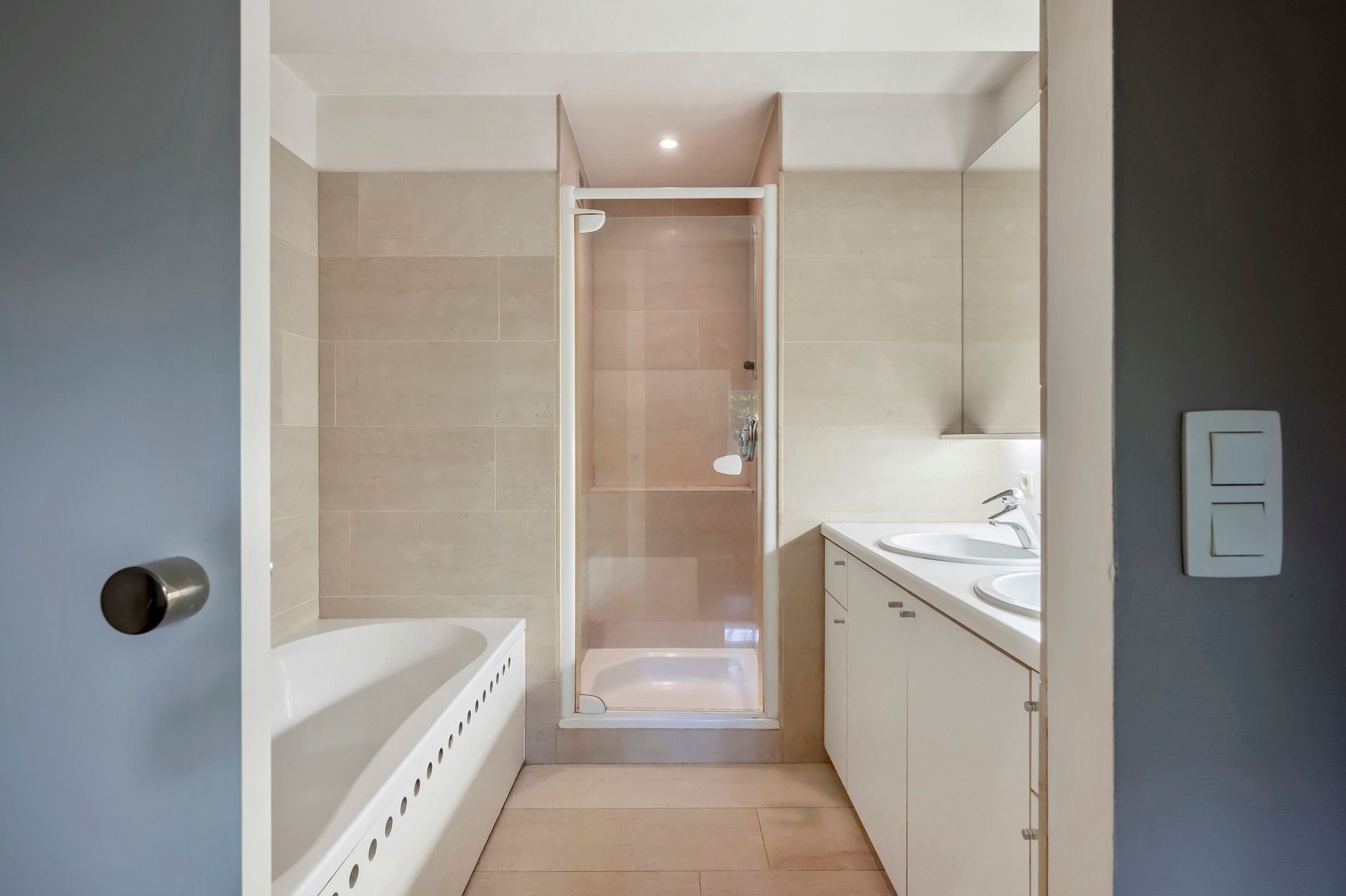 Instapklaar appartement van 97m² in een rustig woonpark foto 12