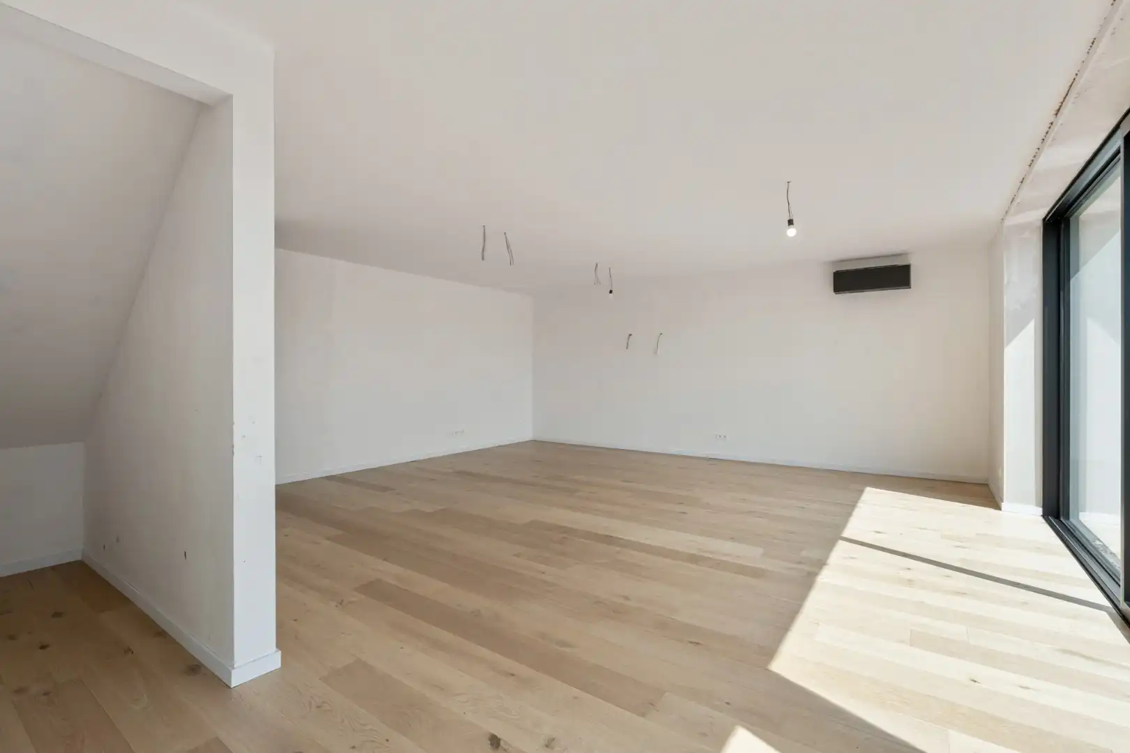 Exclusieve woning in volledig heropgebouwde hoeve op een perceel van 4a33ca!  foto 10