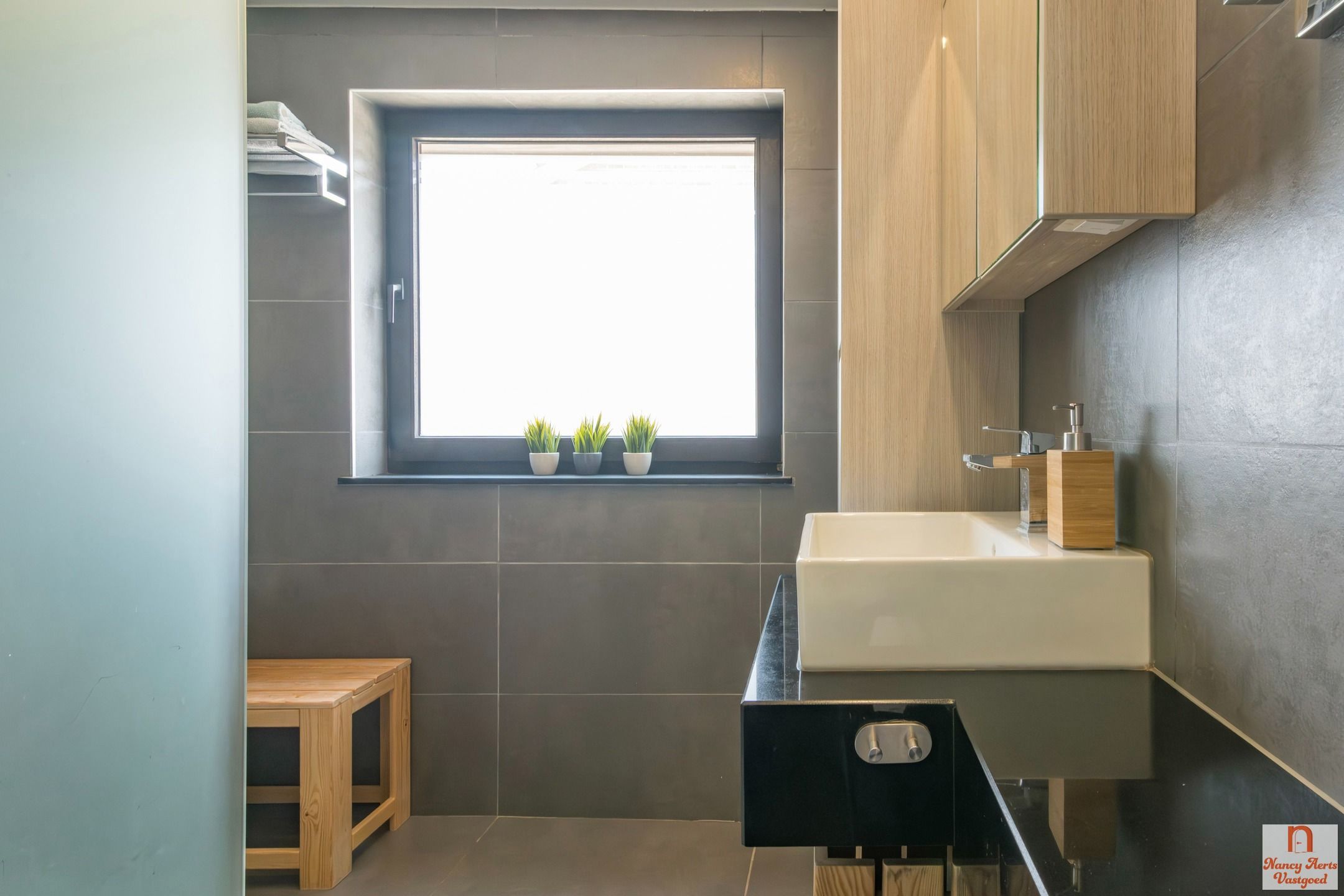 Ruime en instapklare gezinswoning met 6 slaapkamers foto 13