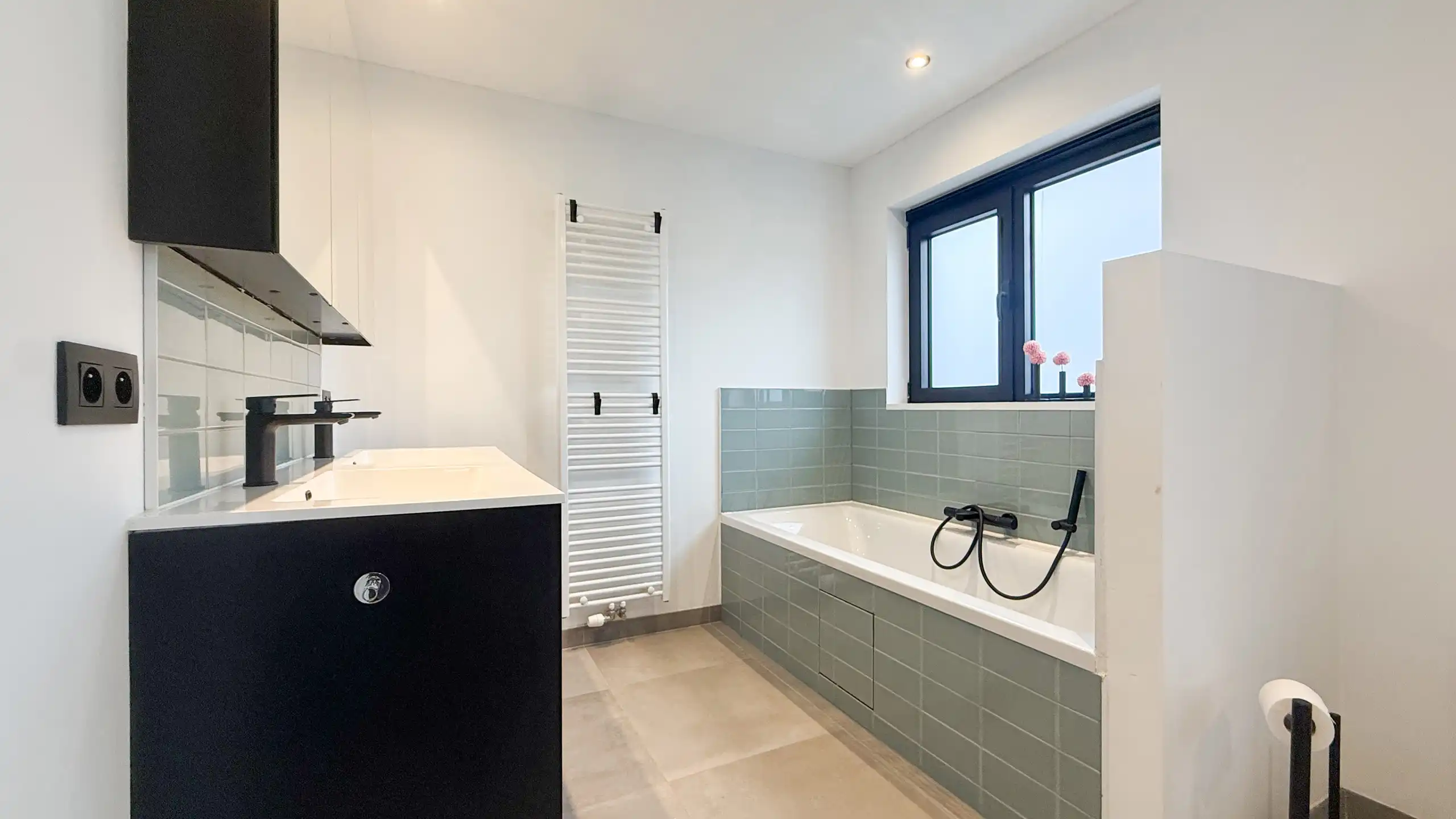 Instapklare woning met 2 slpks, ruime leefruimte en tuin! foto 17