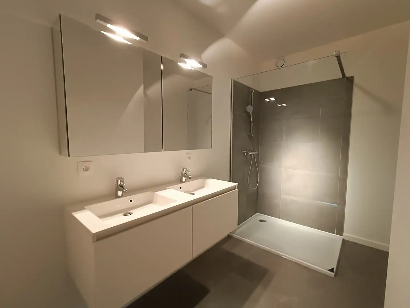 Appartement te huur foto 18