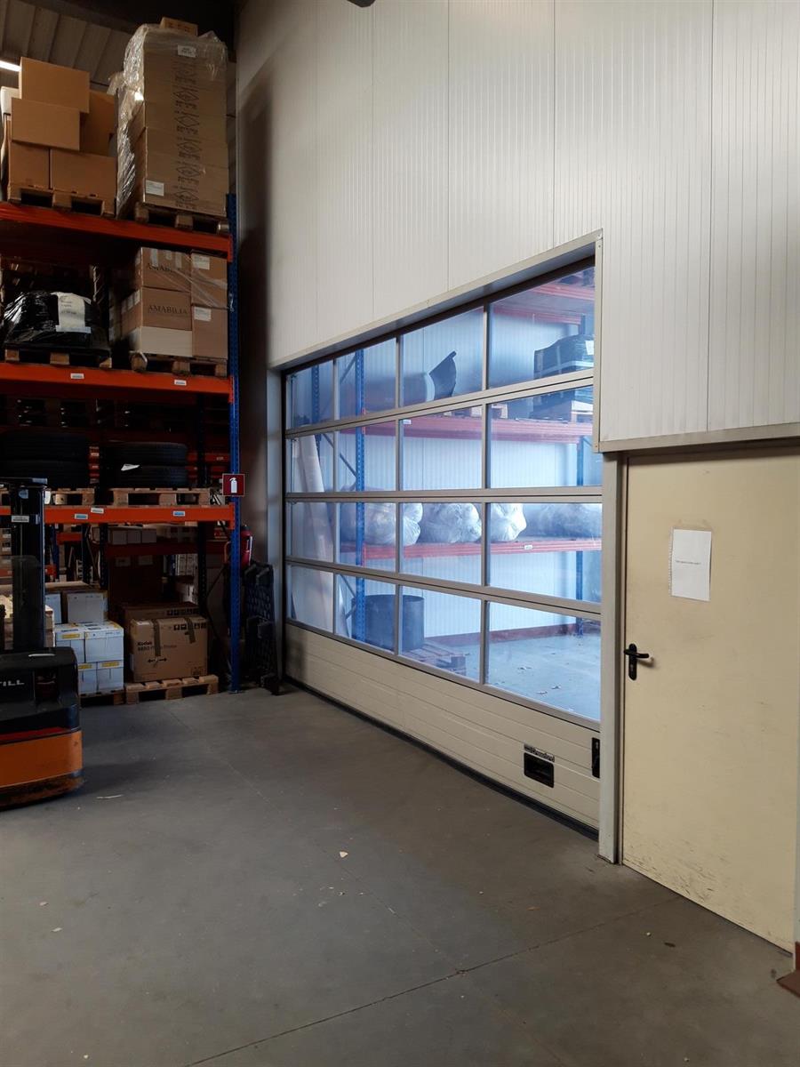 Magazijn, kantoren en toonzaal te huur in Aartselaar foto 15