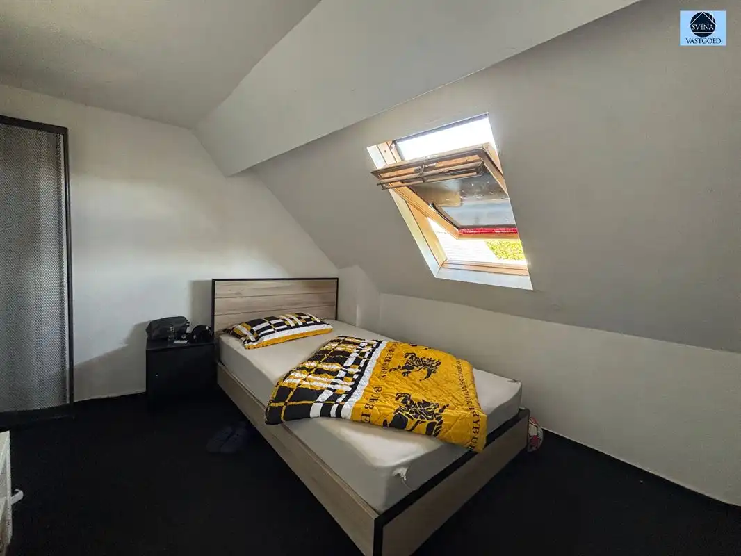 LEUKE  STADSWONING MET 4 SLAAPKAMERS  EN TUIN foto 10
