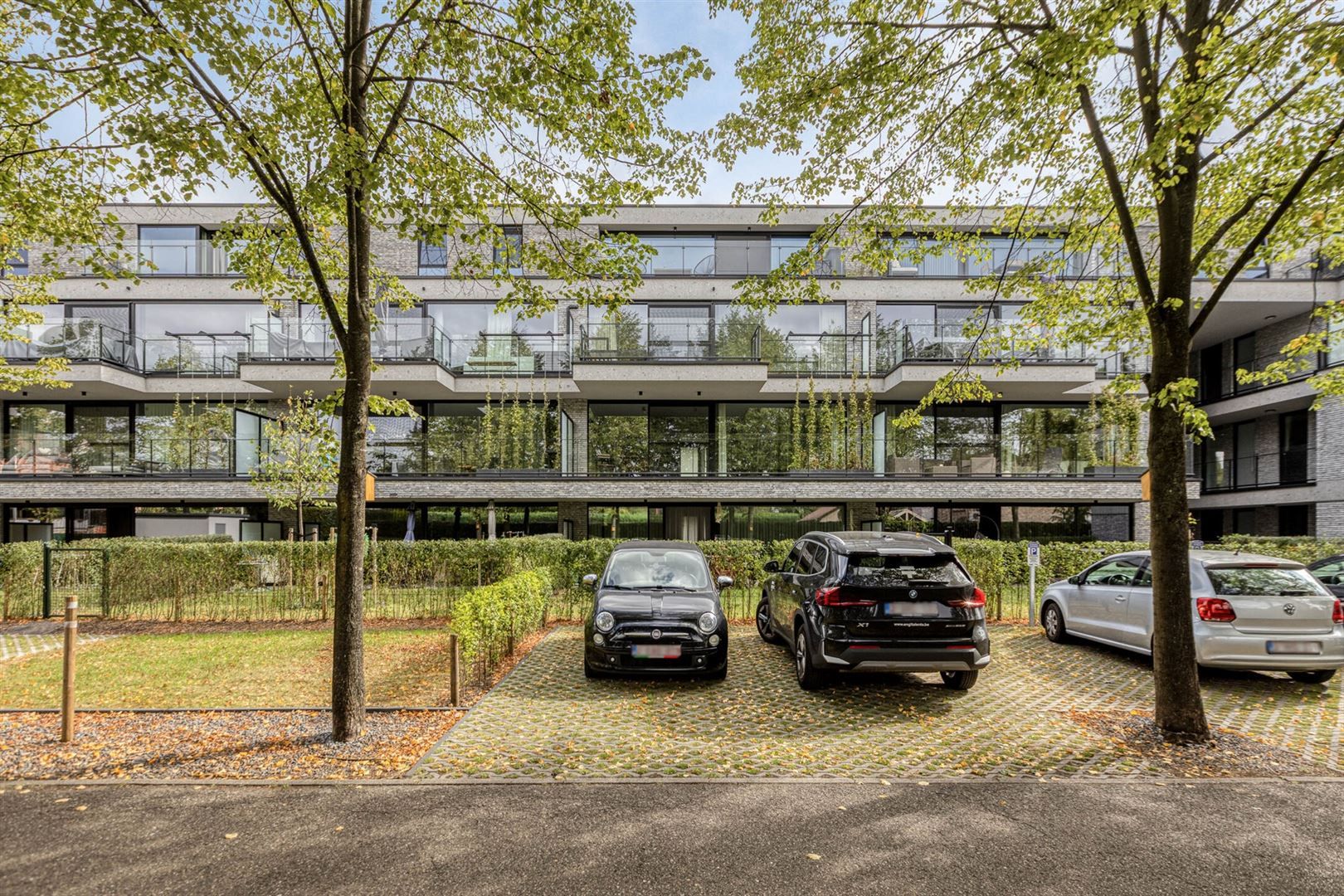 TE KOOP: Prachtig nieuwbouwappartement te Heusden-Zolder! foto {{pictureIndex}}