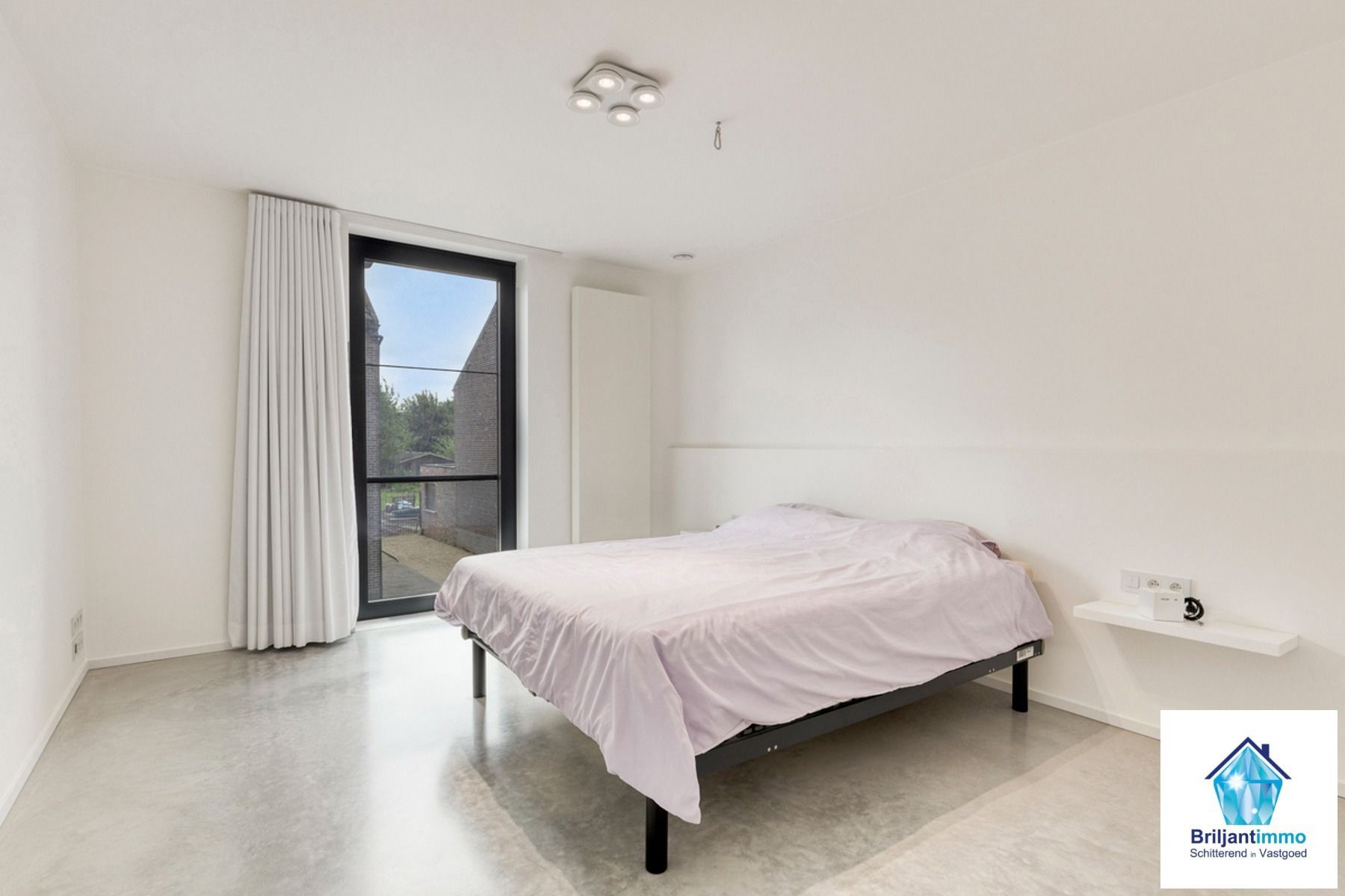 Unieke, ruime woning fenomenaal ingericht en uitgerust  foto 9