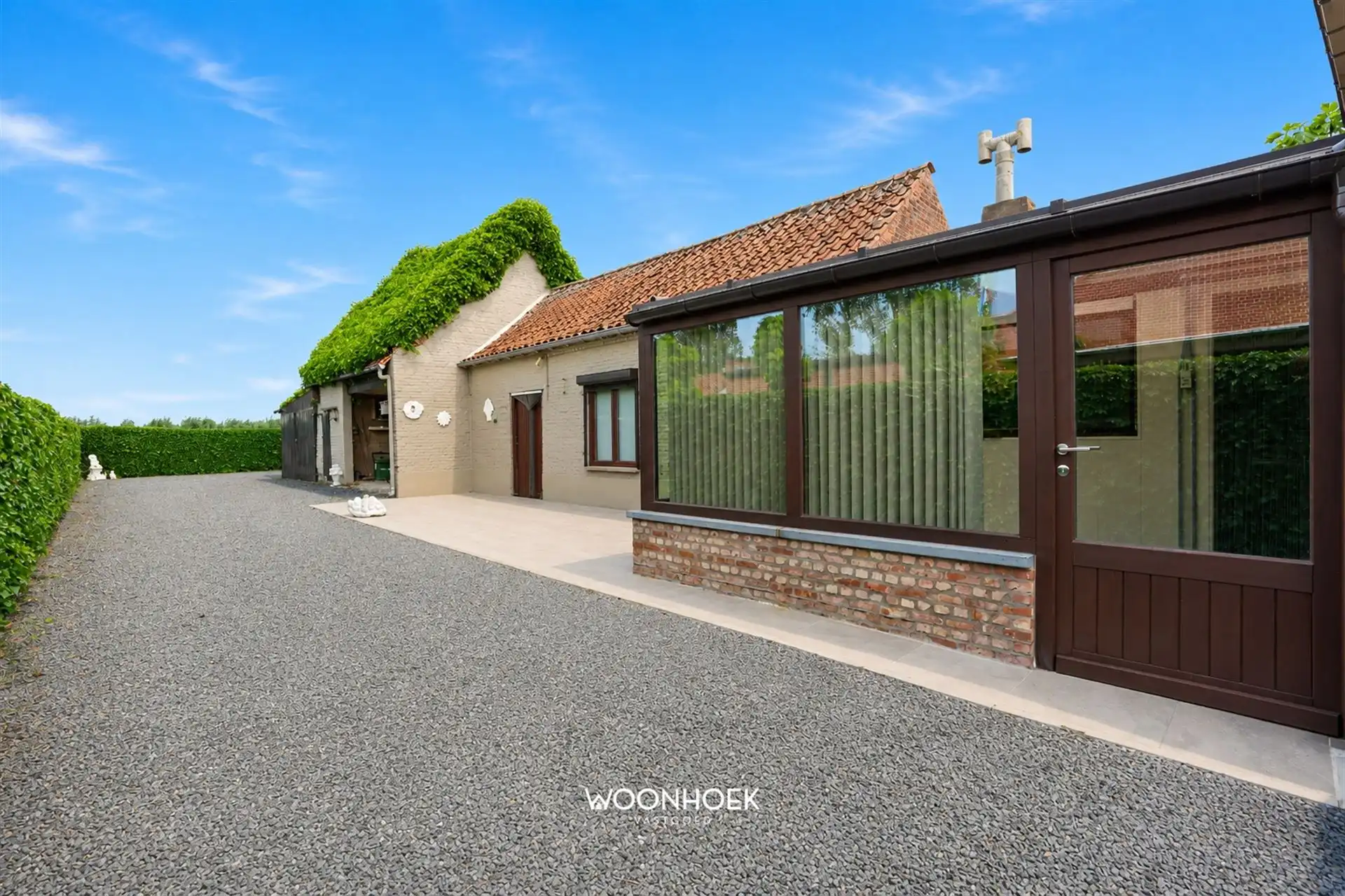 Ruime 3-slpk HOB met garage, veranda en zicht op de velden foto 15