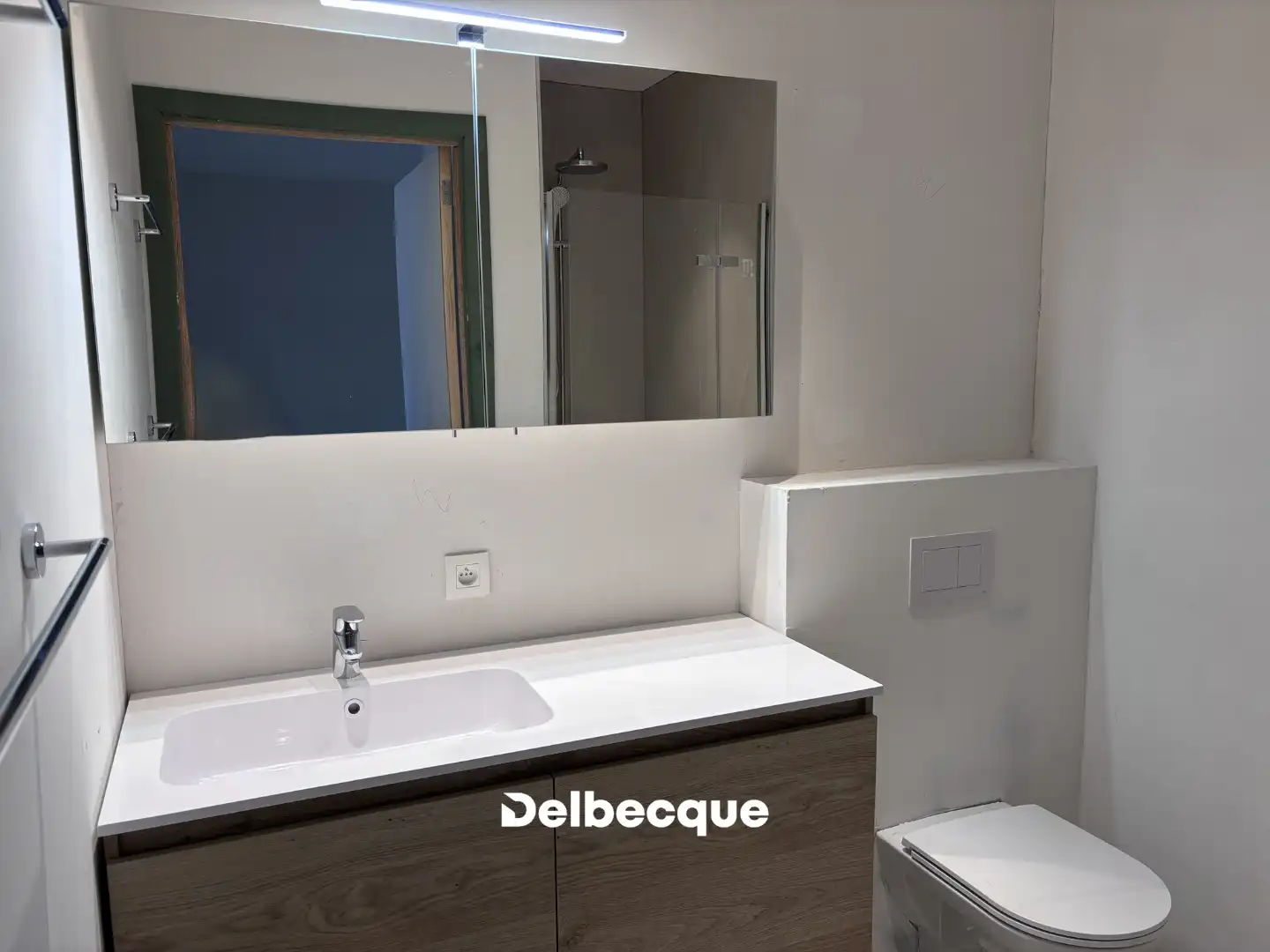 Instapklare stapelwoning met 2 slaapkamers op toplocatie in Brugge foto 12
