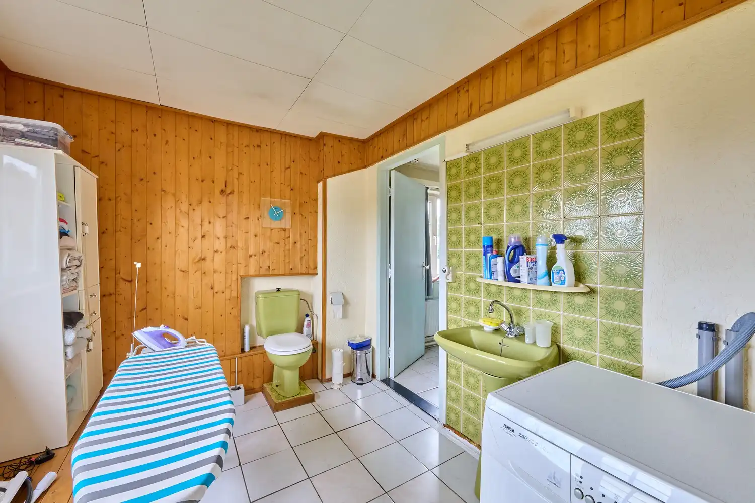 Vrijstaande karakteristieke woning met 4 slaapkamers gelegen op een fraai gelegen perceel foto 15