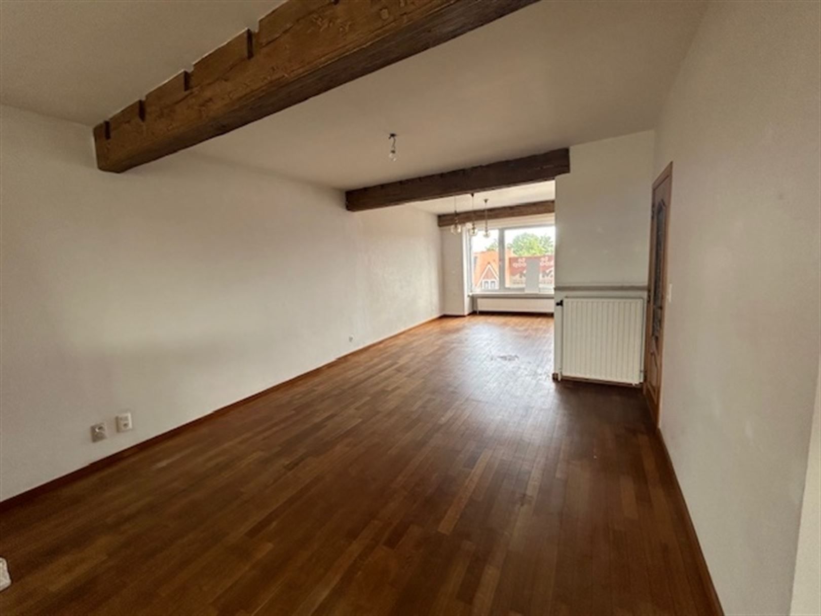 APPARTEMENT MET DRIE SLAAPKAMERS, GARAGE (optioneel) EN KELDERBERGING foto 2
