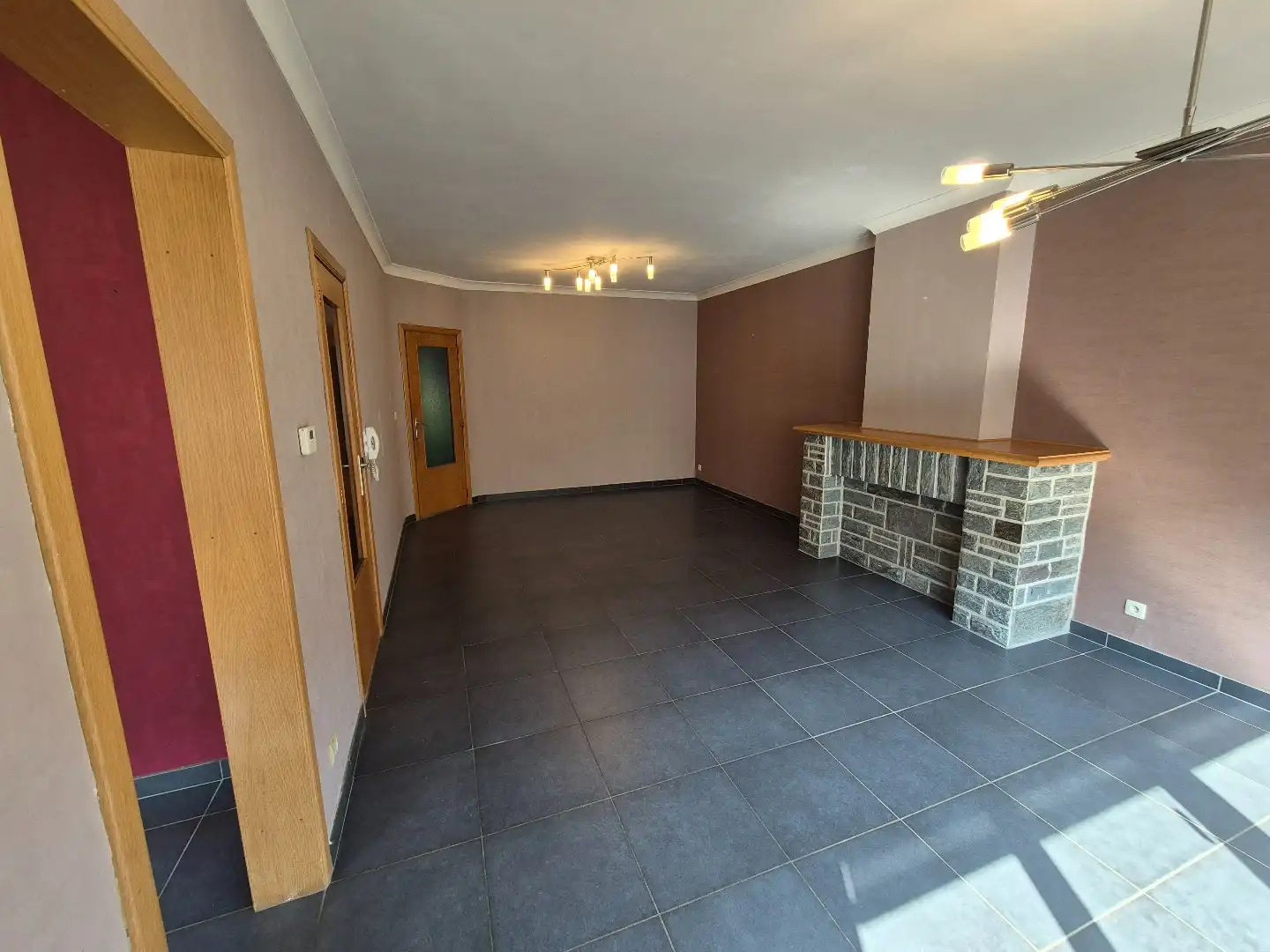 Rustig gelegen appartement met 2 slaapkamers en terras. foto 3