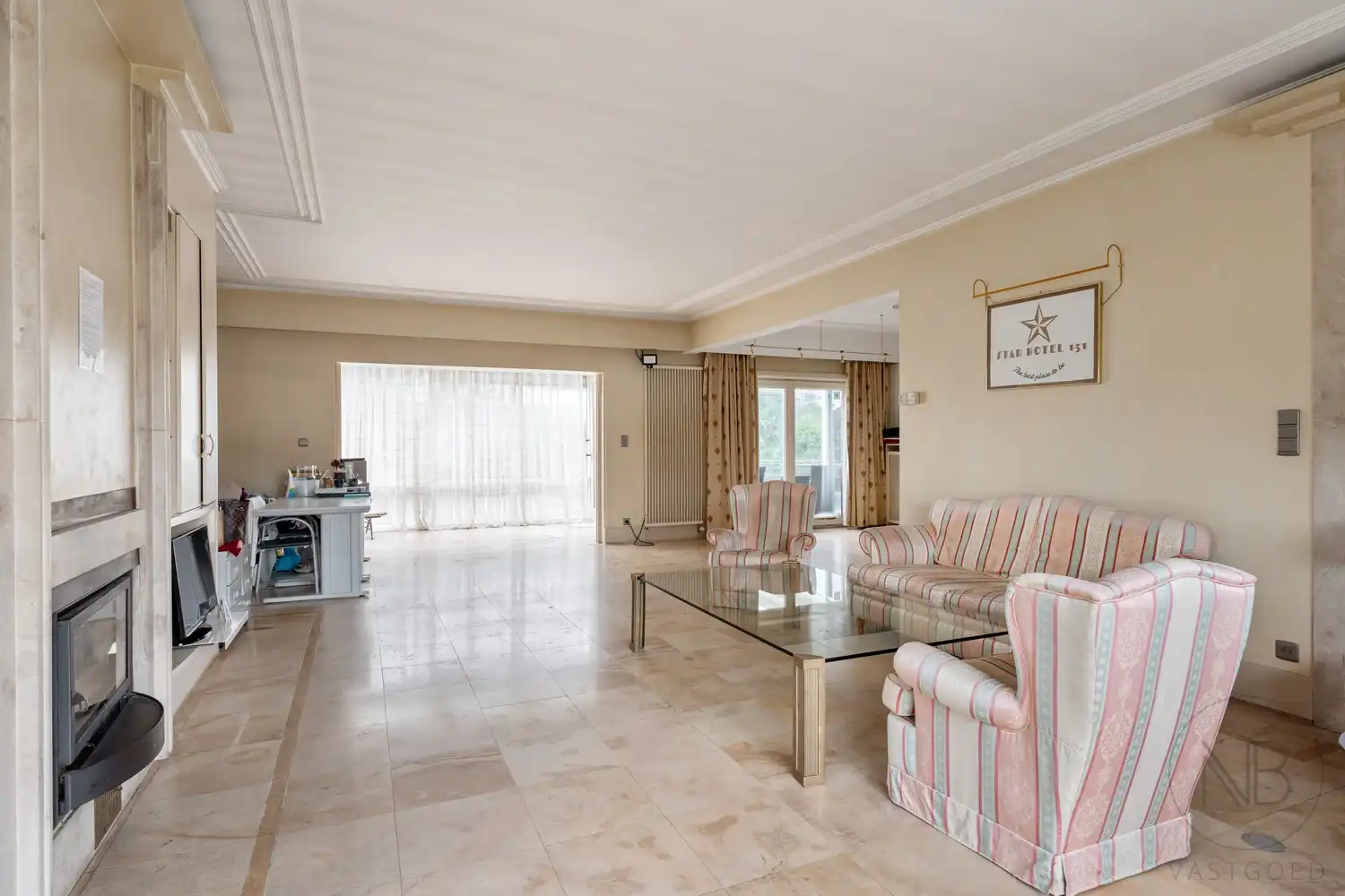 Klassieke villa met 5 slaapkamers ( momenteel met handelshuurovereenkomst) foto 9