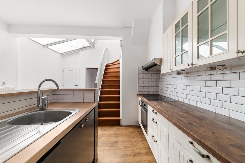 CHARMANTE, INSTAPKLARE STADSWONING MET 4 SLAAPKAMERS IN HARTJE TONGEREN foto 10