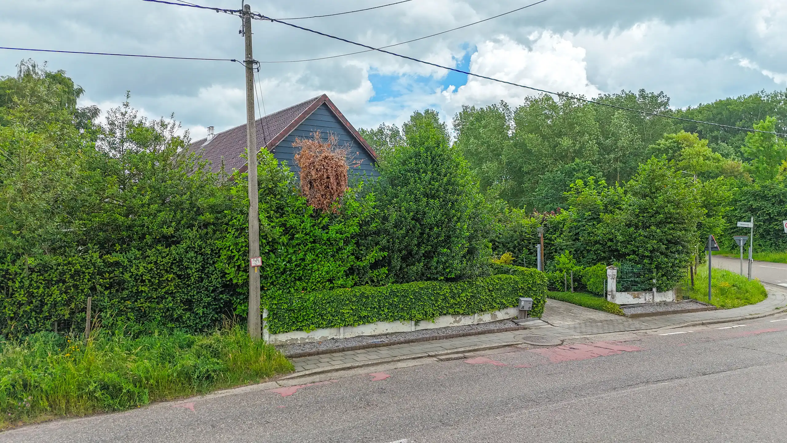 Authentieke hoeve met perceel van 68are en 2slpks! foto 25