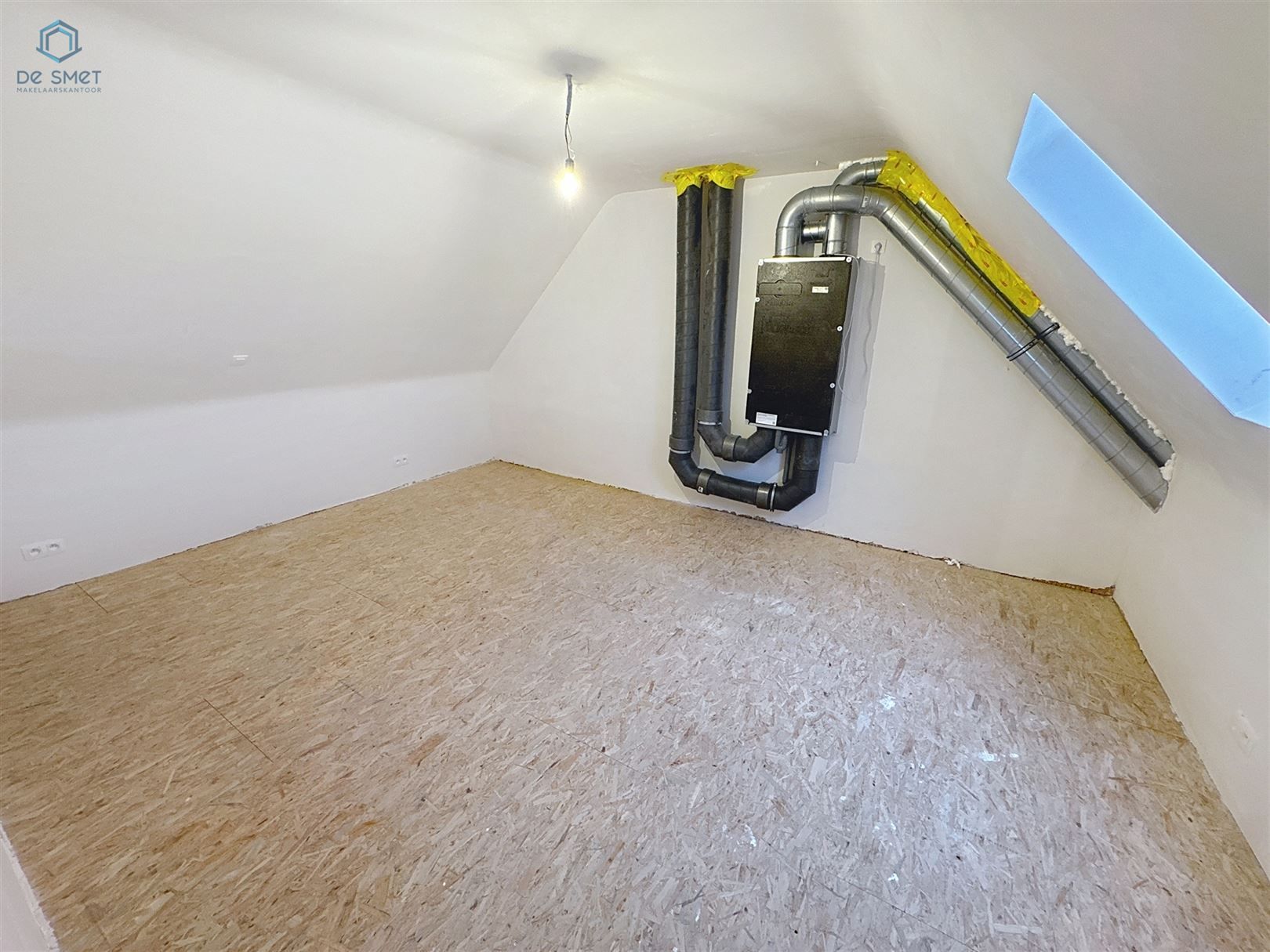 Rustig gelegen, energiezuinige nieuwbouwwoning met 4 slaapkamers en tuin foto 21