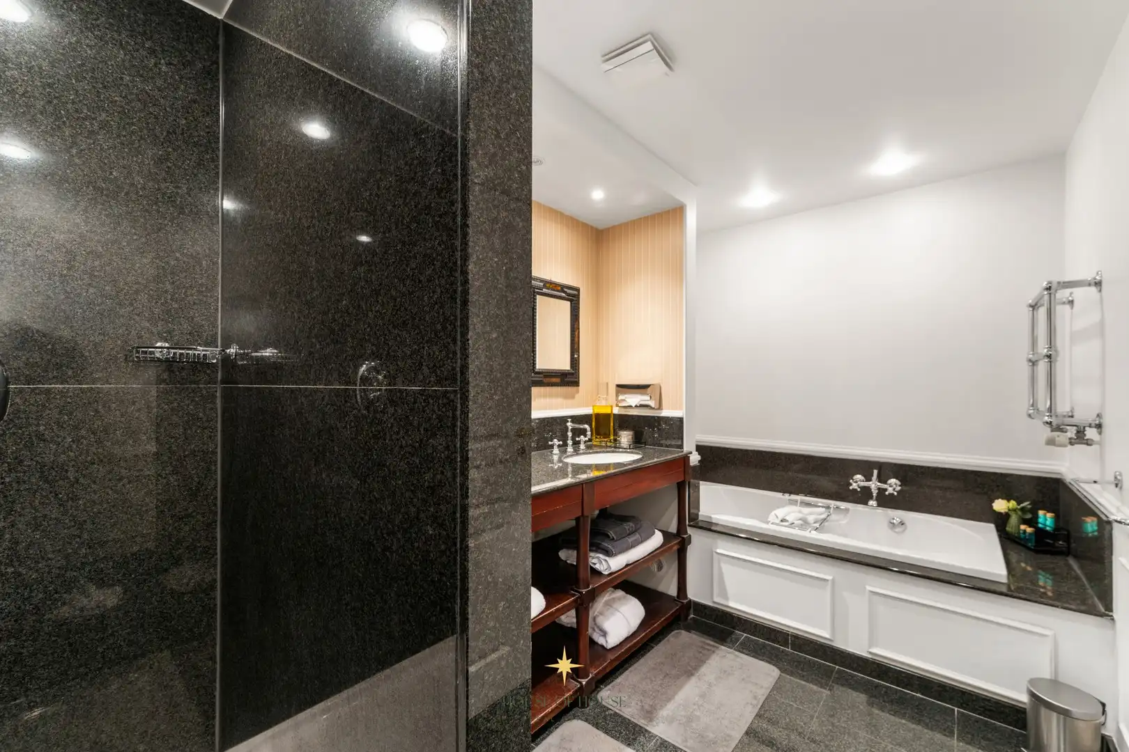 Sublieme herenwoning 'Hier in de Draecke'– een zeldzaam erfgoedpand met een rijk verhaal foto 19