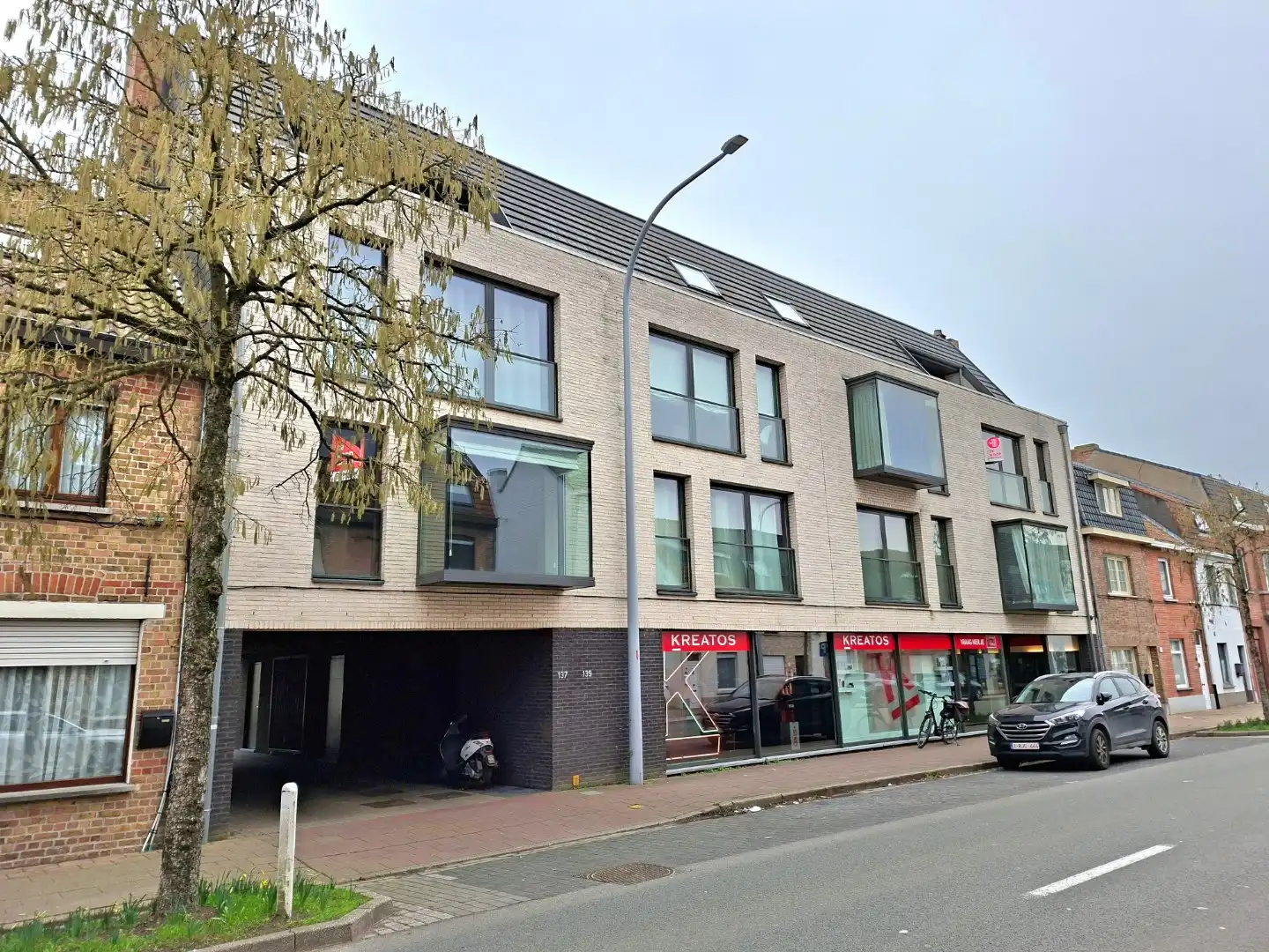 Parkeerplaats te koop Torhoutse Steenweg 137 - - 8200 Sint-Andries